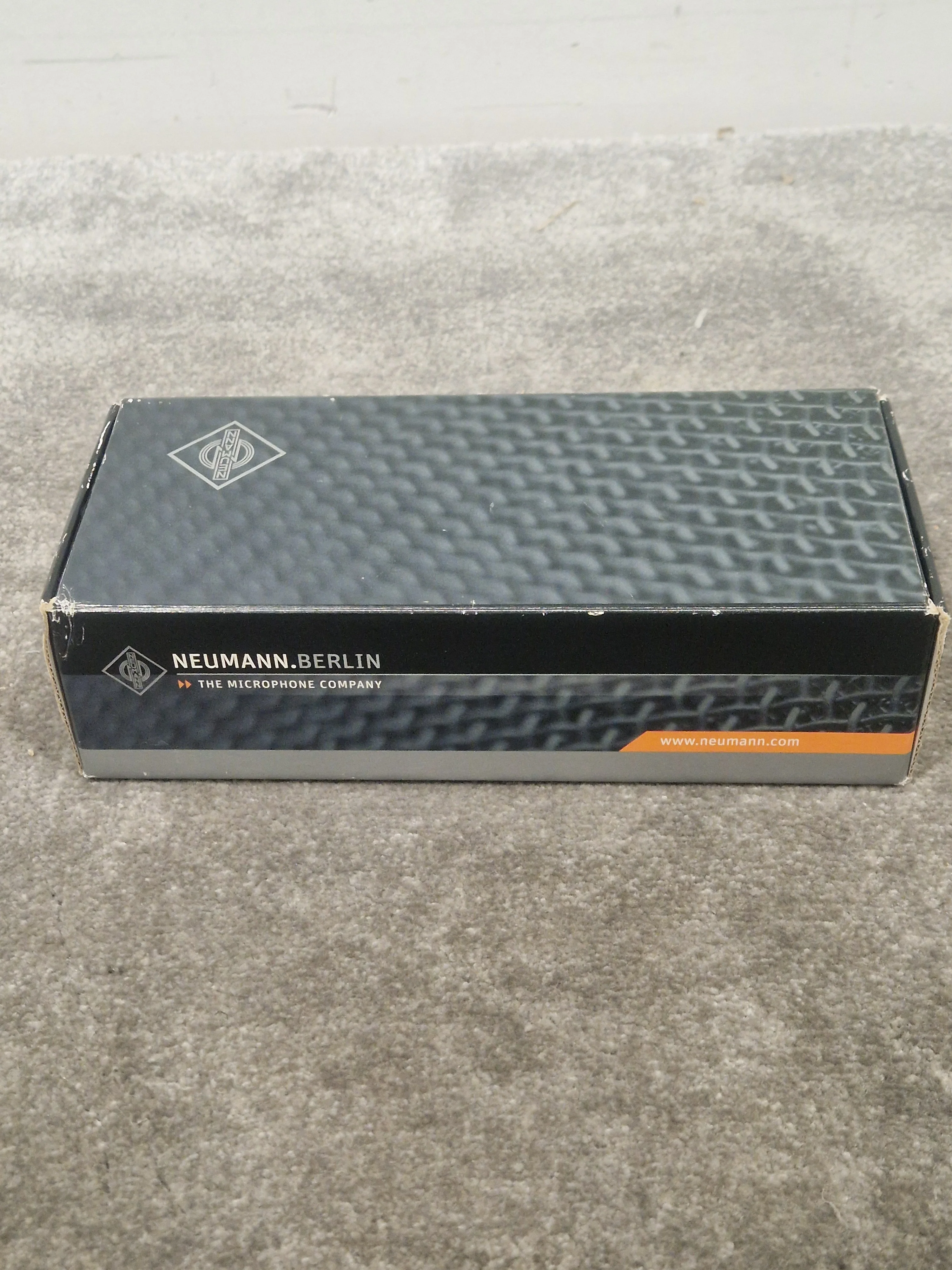 Neumann TLM-102 - Large Diaphragm Condenser Microphone - Excellent w/ Original Box - Image 4