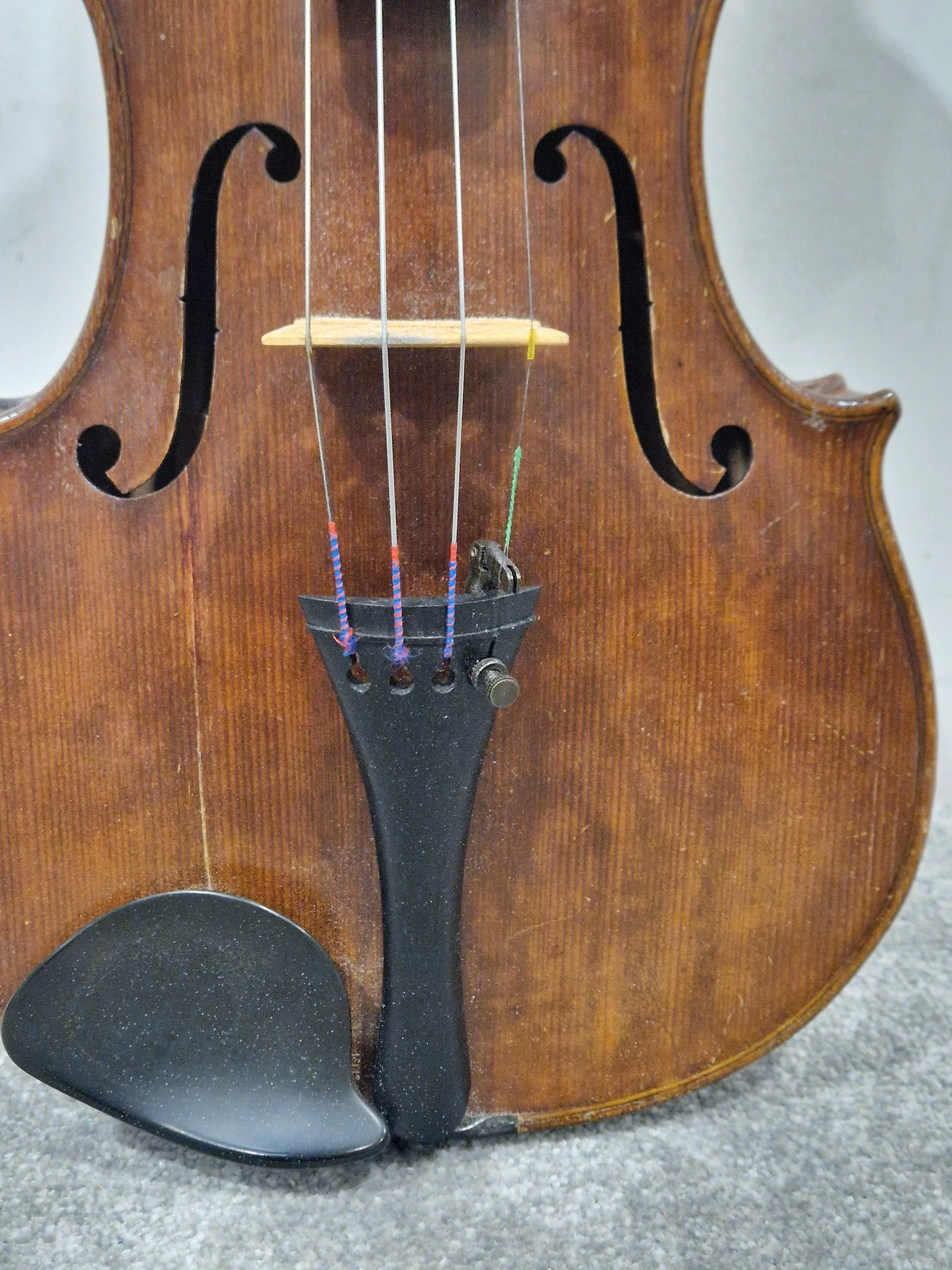 Nicolaus Amatus Copy - Violin - Full Size - Antique Finish - Good w/ Hard Case - Image 10