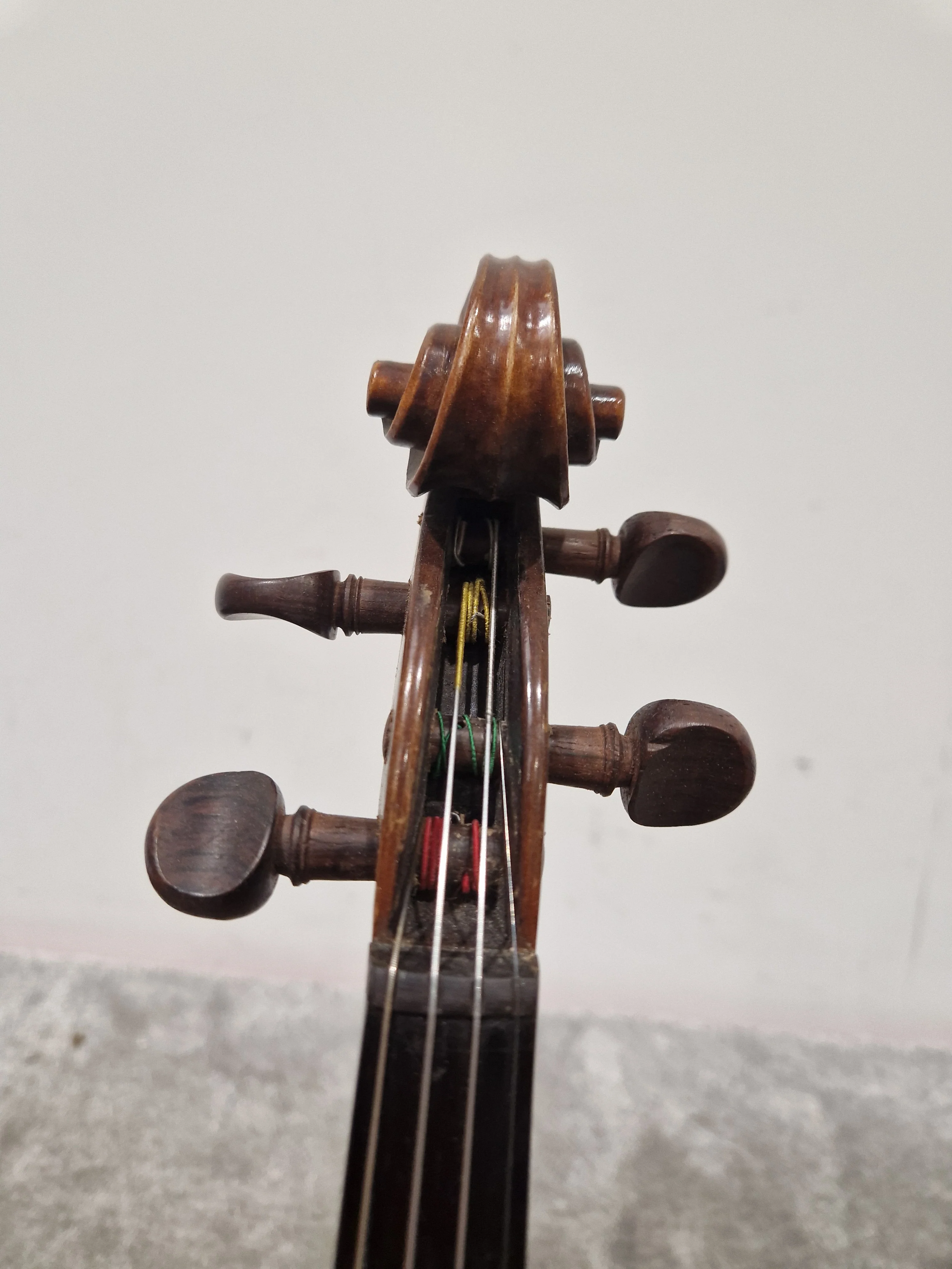 Nicolaus Amatus Copy - Violin - Full Size - Antique Finish - Good w/ Hard Case - Image 6