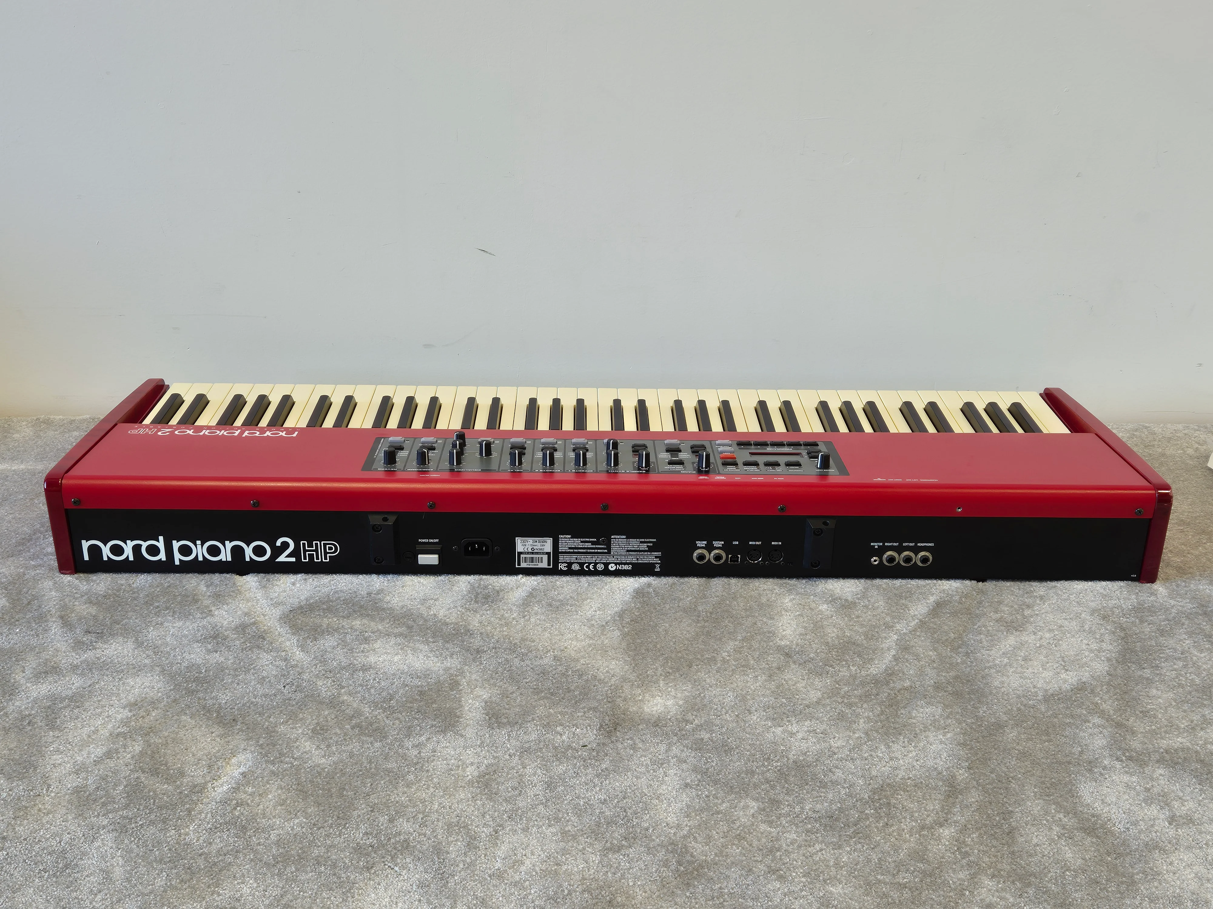 Nord Piano 2 HP - 73-Key Digital Piano and Synthesizer - Excellent - Image 13