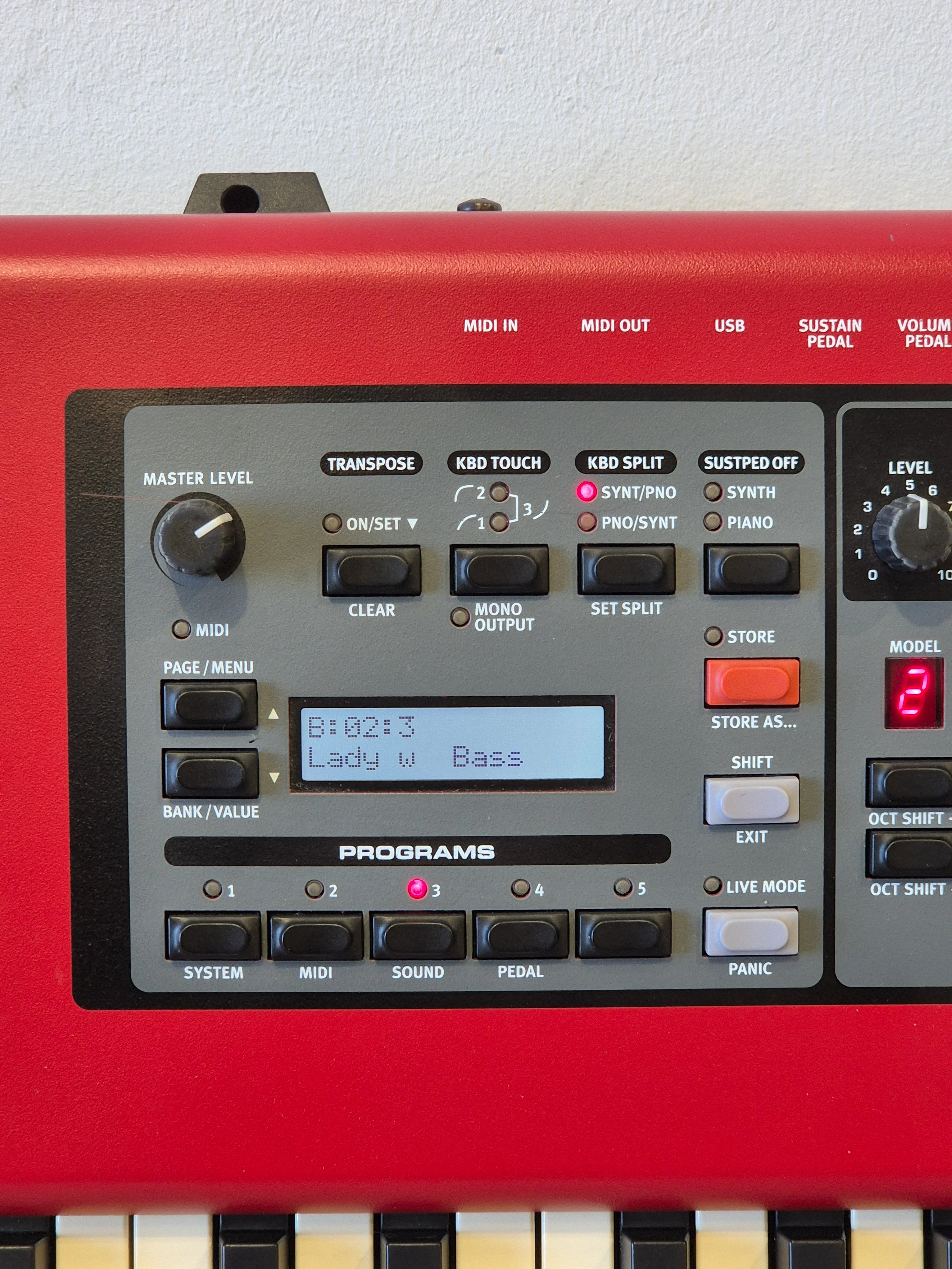 Nord Piano 2 HP - 73-Key Digital Piano and Synthesizer - Excellent - Image 2