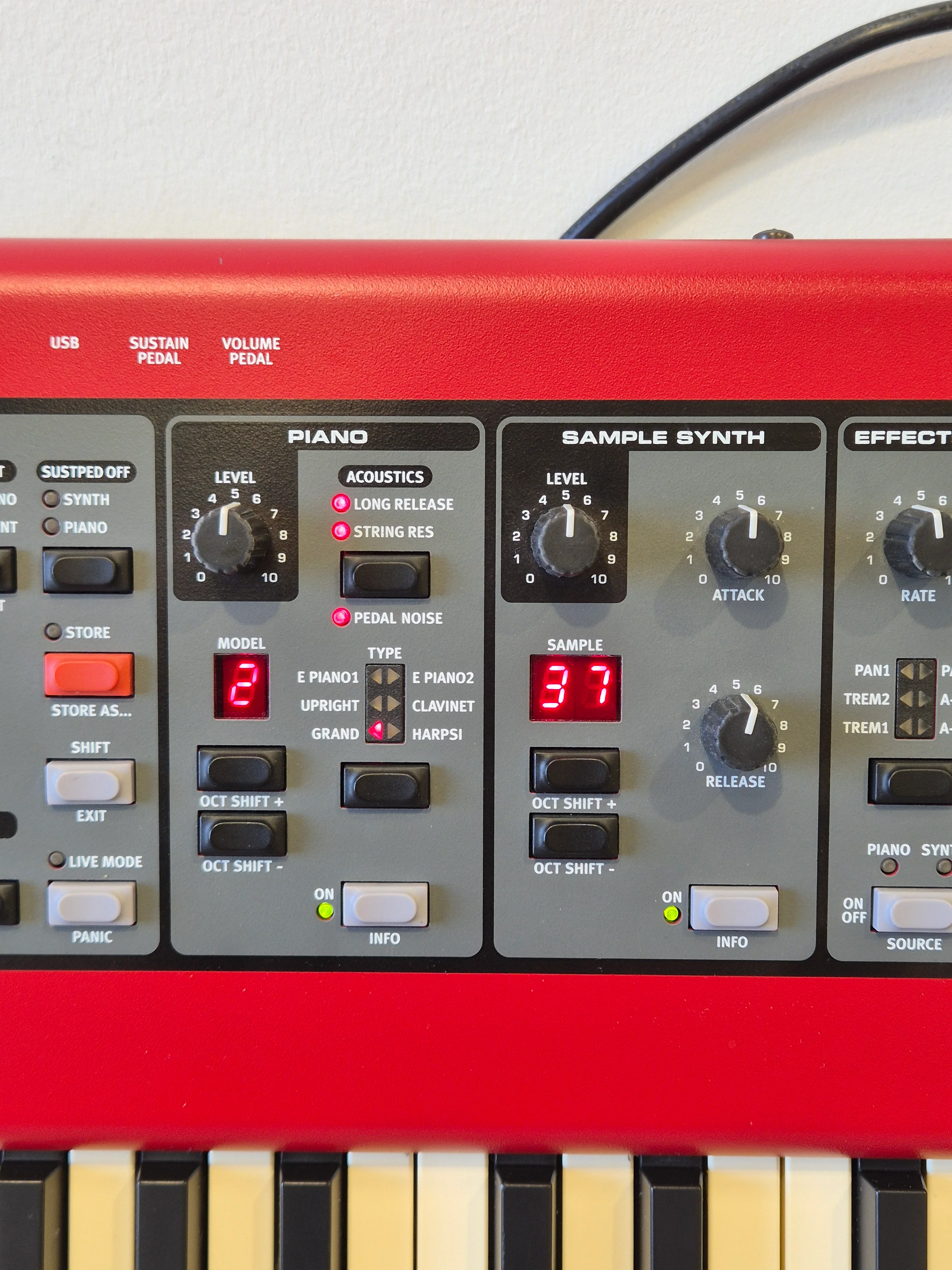 Nord Piano 2 HP - 73-Key Digital Piano and Synthesizer - Excellent - Image 3