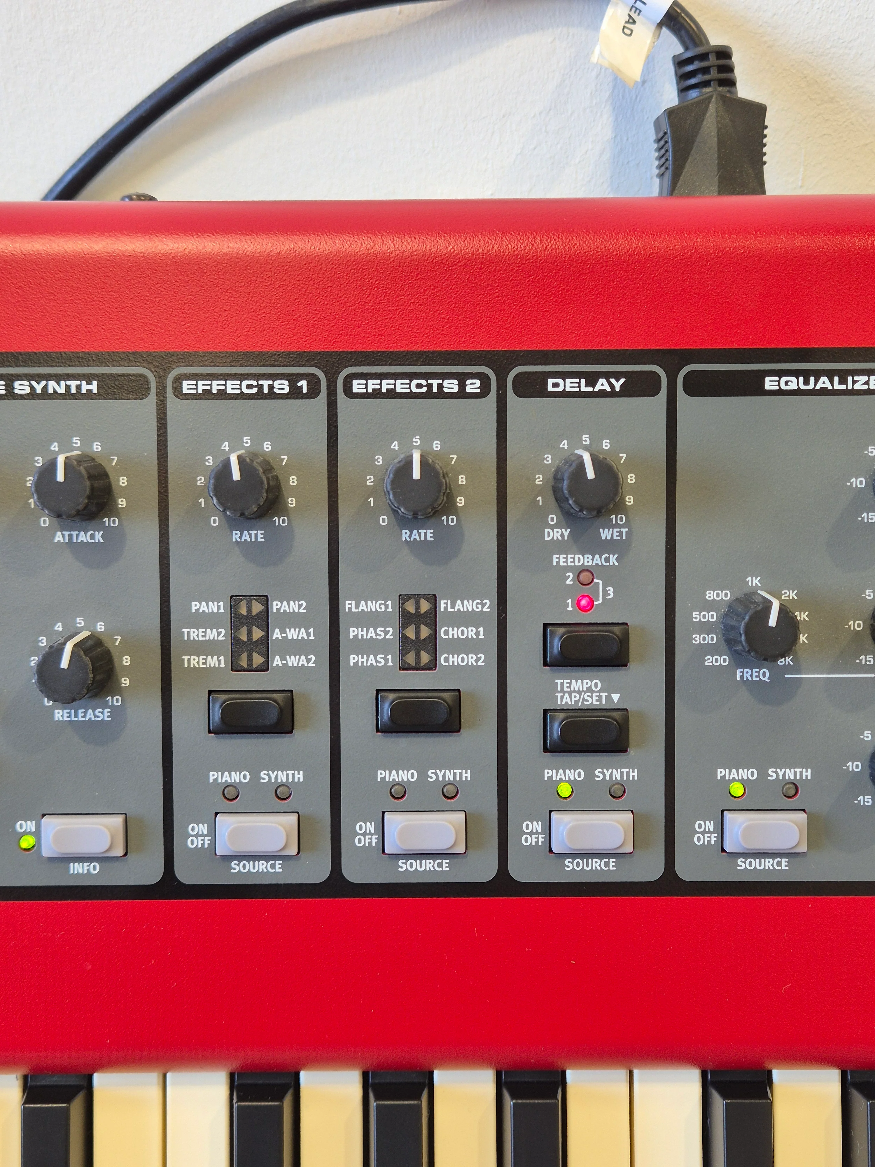 Nord Piano 2 HP - 73-Key Digital Piano and Synthesizer - Excellent - Image 4