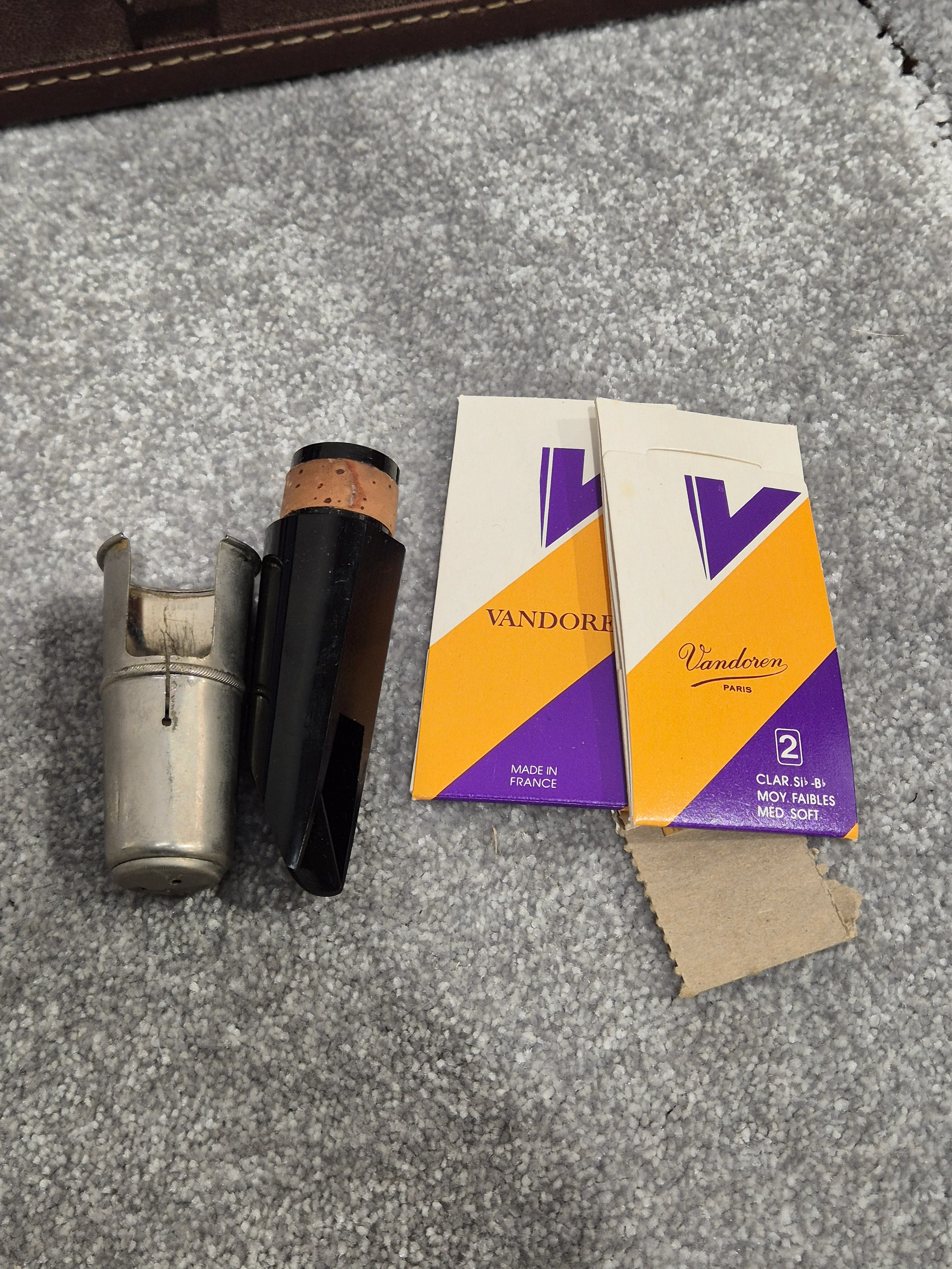 Normandy Model 5 Clarinet - Wood Clarinet Made in France - Very Good w/ Hard Case - Image 10