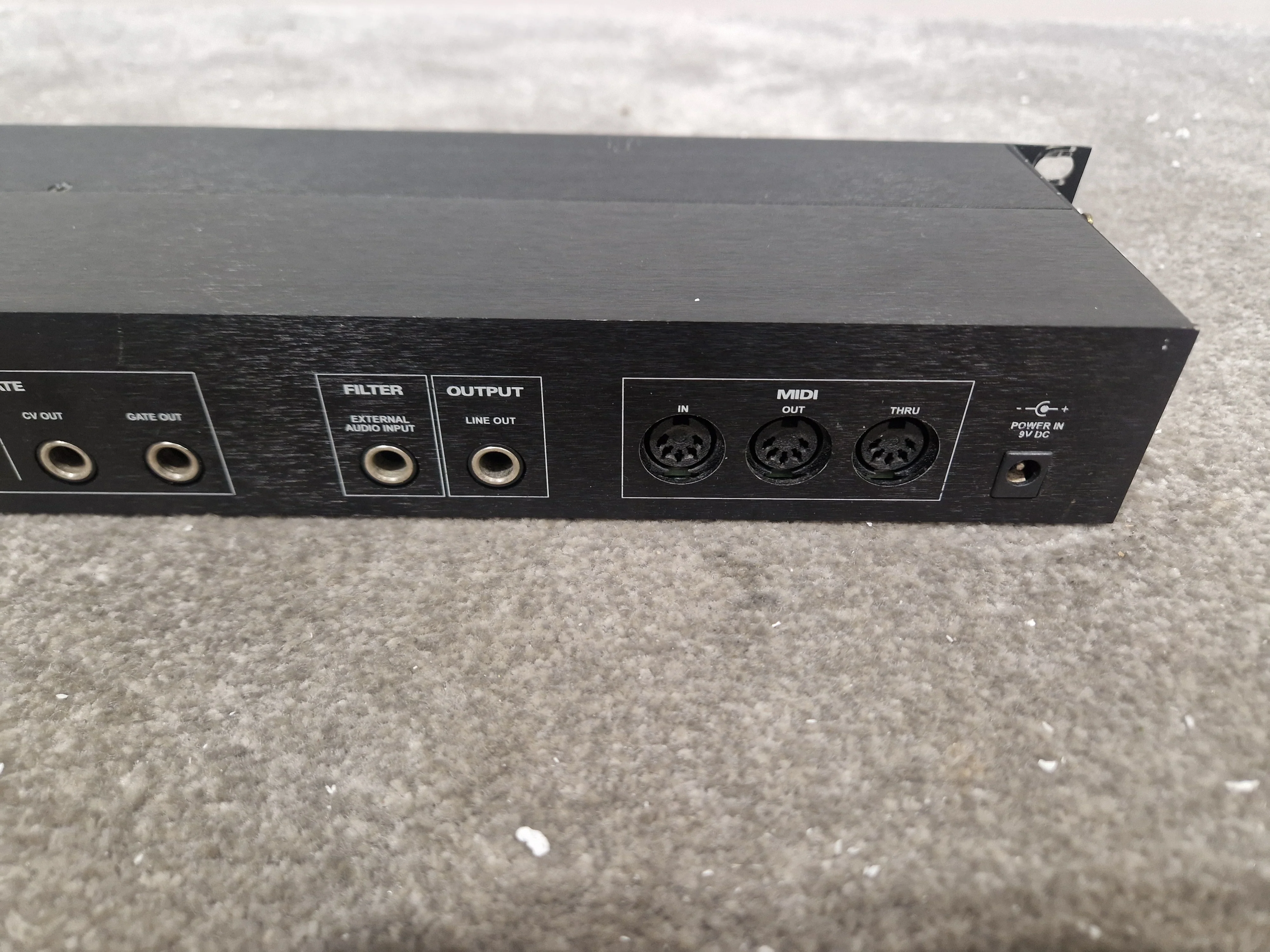 Novation Bass Station Rack - Analog Synthesizer, MIDI Control - Very Good w/ Original Box & Power Supply & Manuals - Image 7