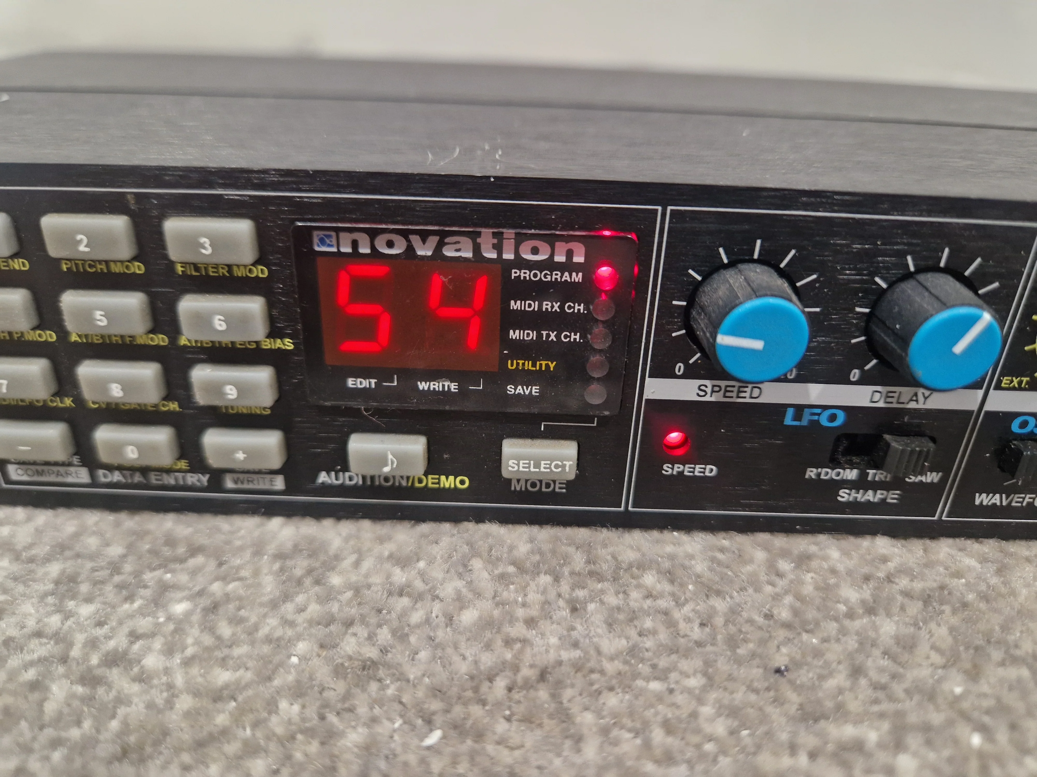 Novation Bass Station Rack - Analog Synthesizer, MIDI Control - Very Good w/ Original Box & Power Supply & Manuals - Image 9