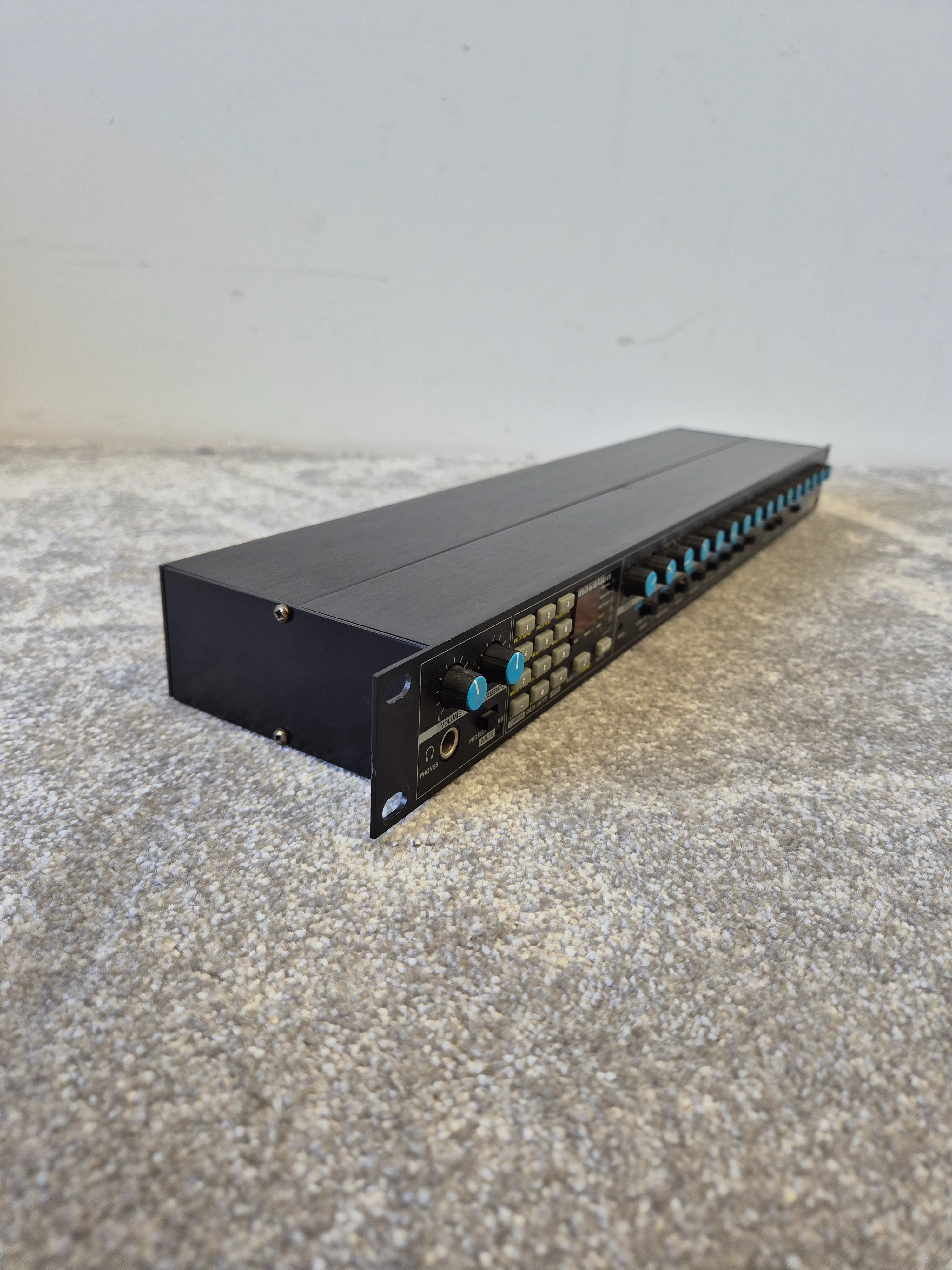 Novation Bass Station Rack - Monophonic Synthesizer - Image 5