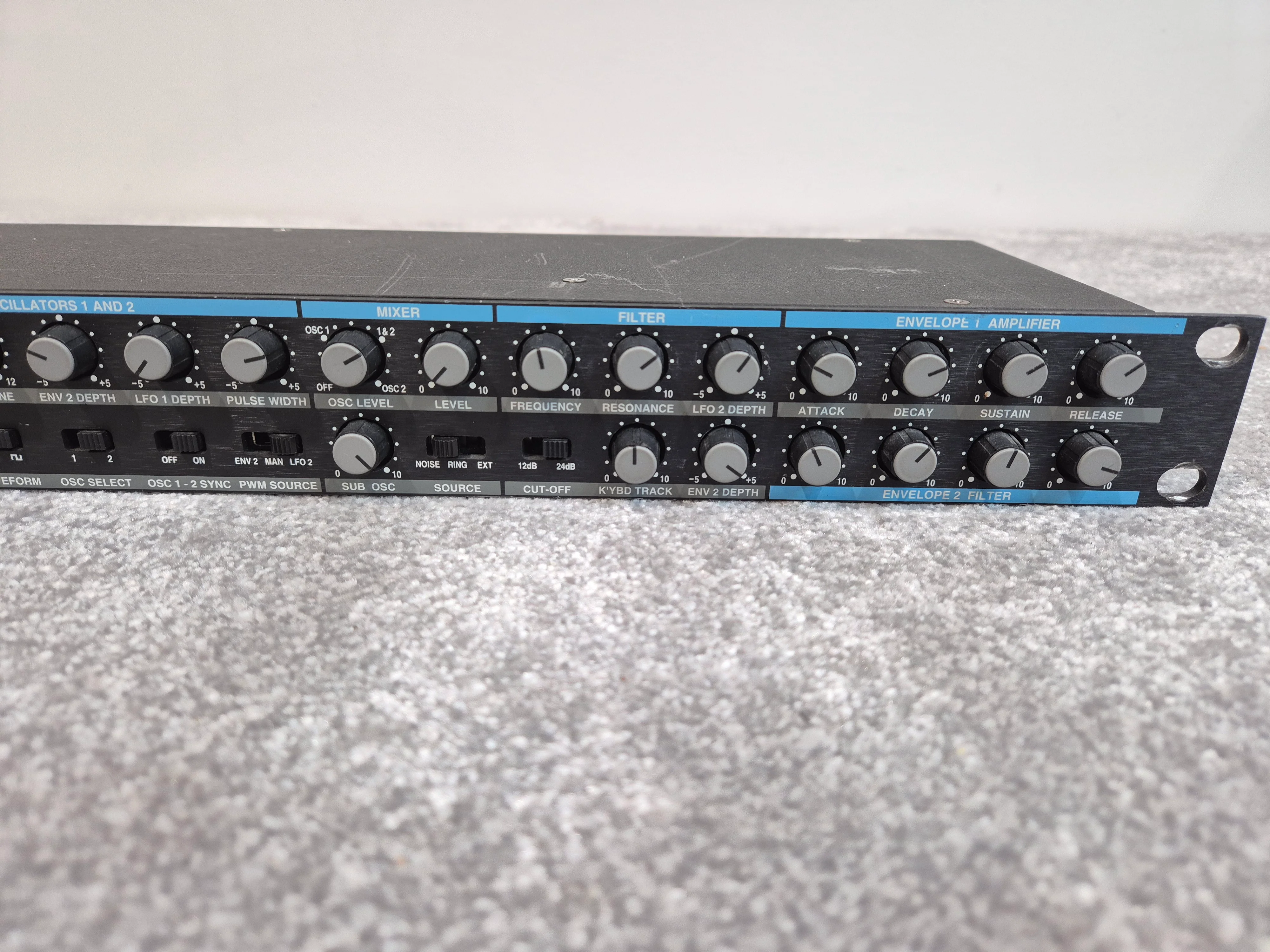 Novation Super Bass Station - Rackmount Synthesizer - Faulty Left Channel - Image 3