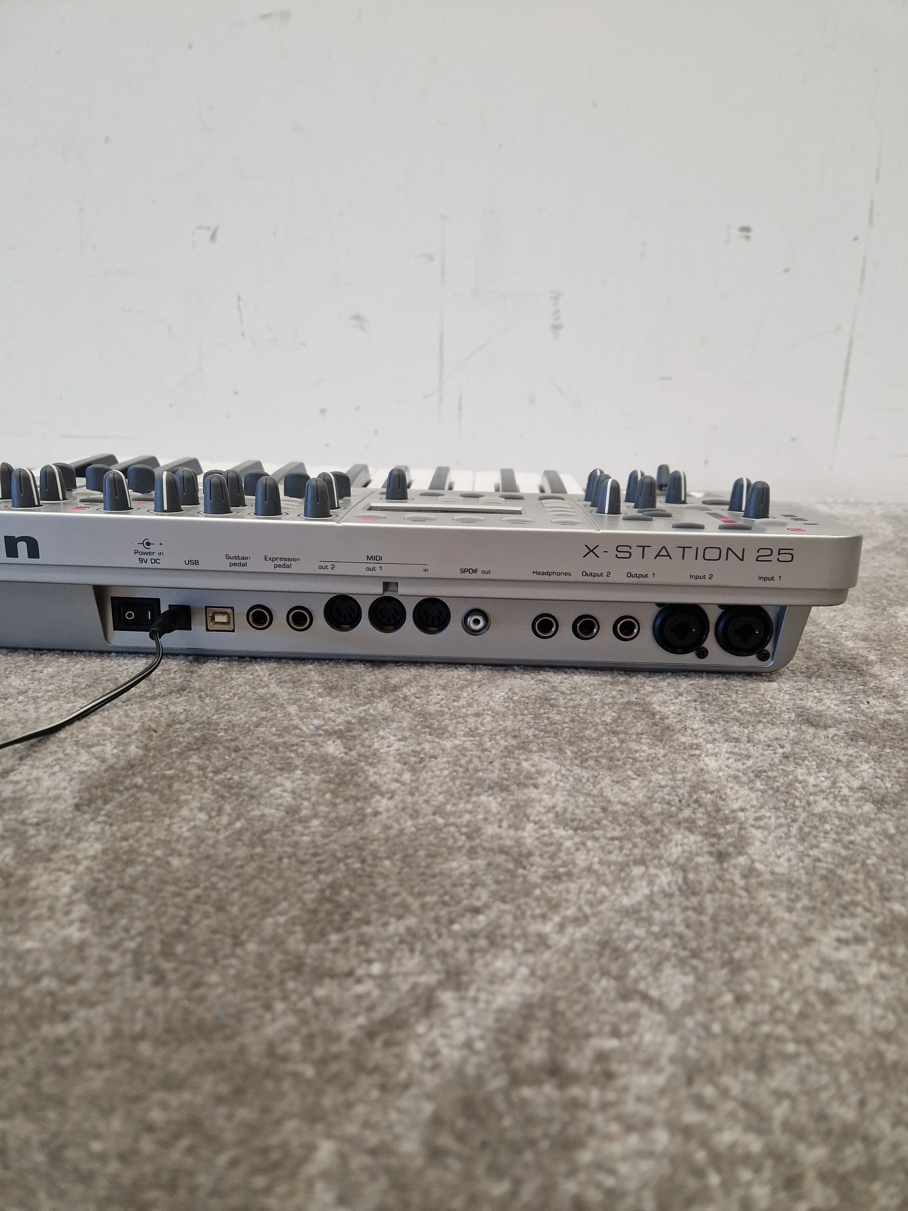 Novation X-station 25 Synthesizer - Analog Modeling Synth - Excellent w/ Power Supply - Image 3