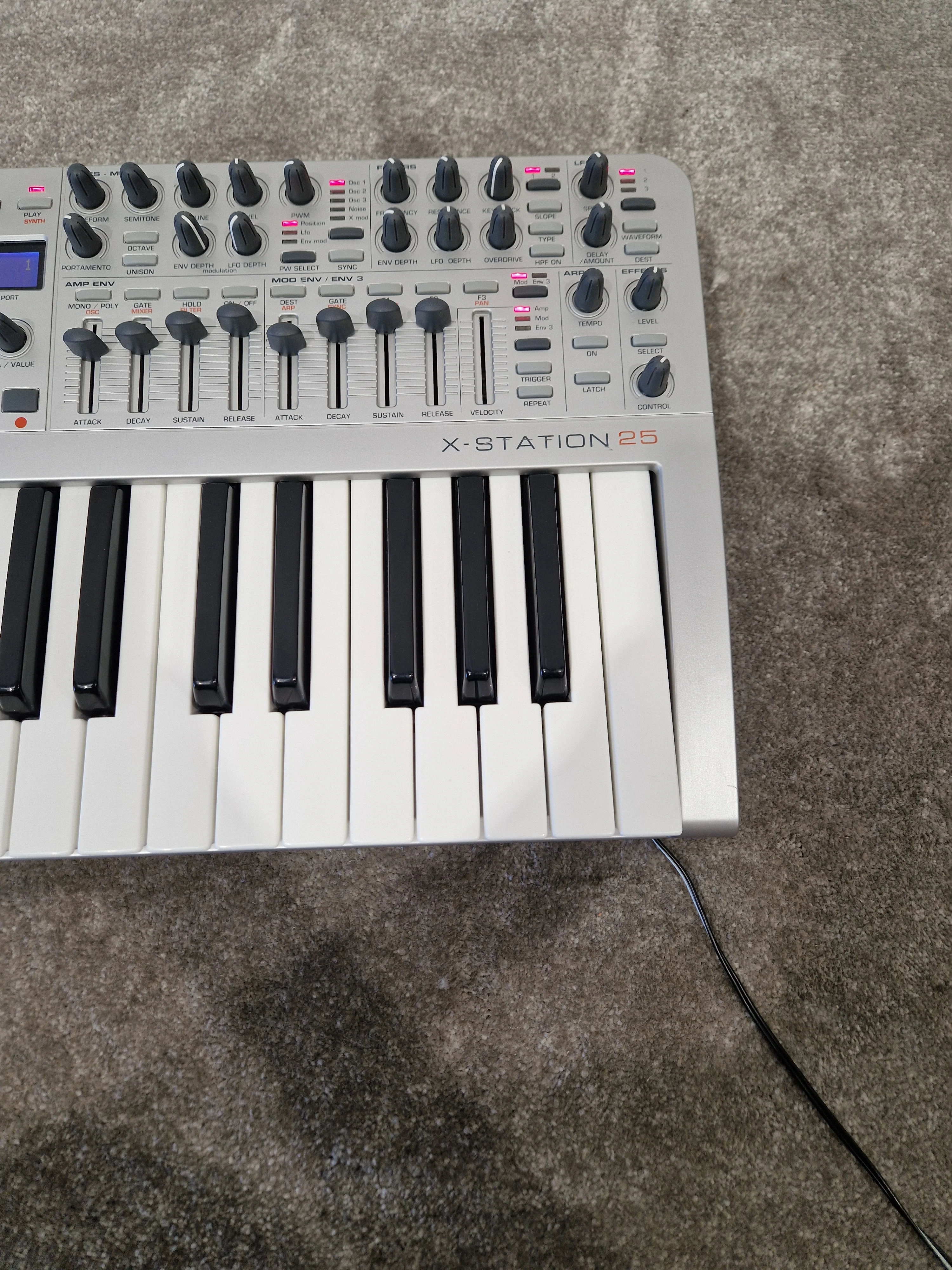 Novation X-station 25 Synthesizer - Analog Modeling Synth - Excellent w/ Power Supply - Image 5