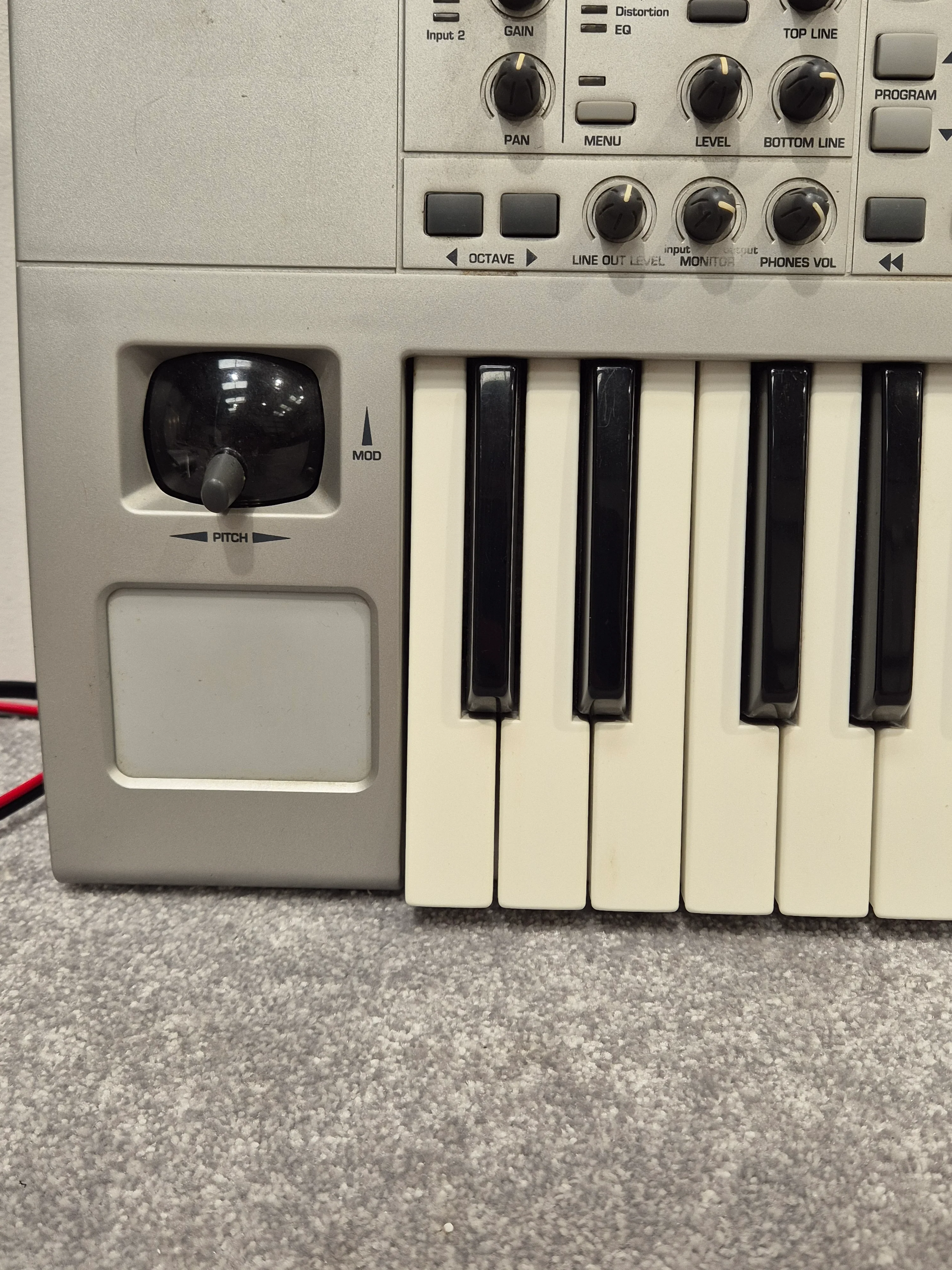Novation X-Station 61 – Virtual Analog Synthesizer – Good w/ Soft Bag - Image 7