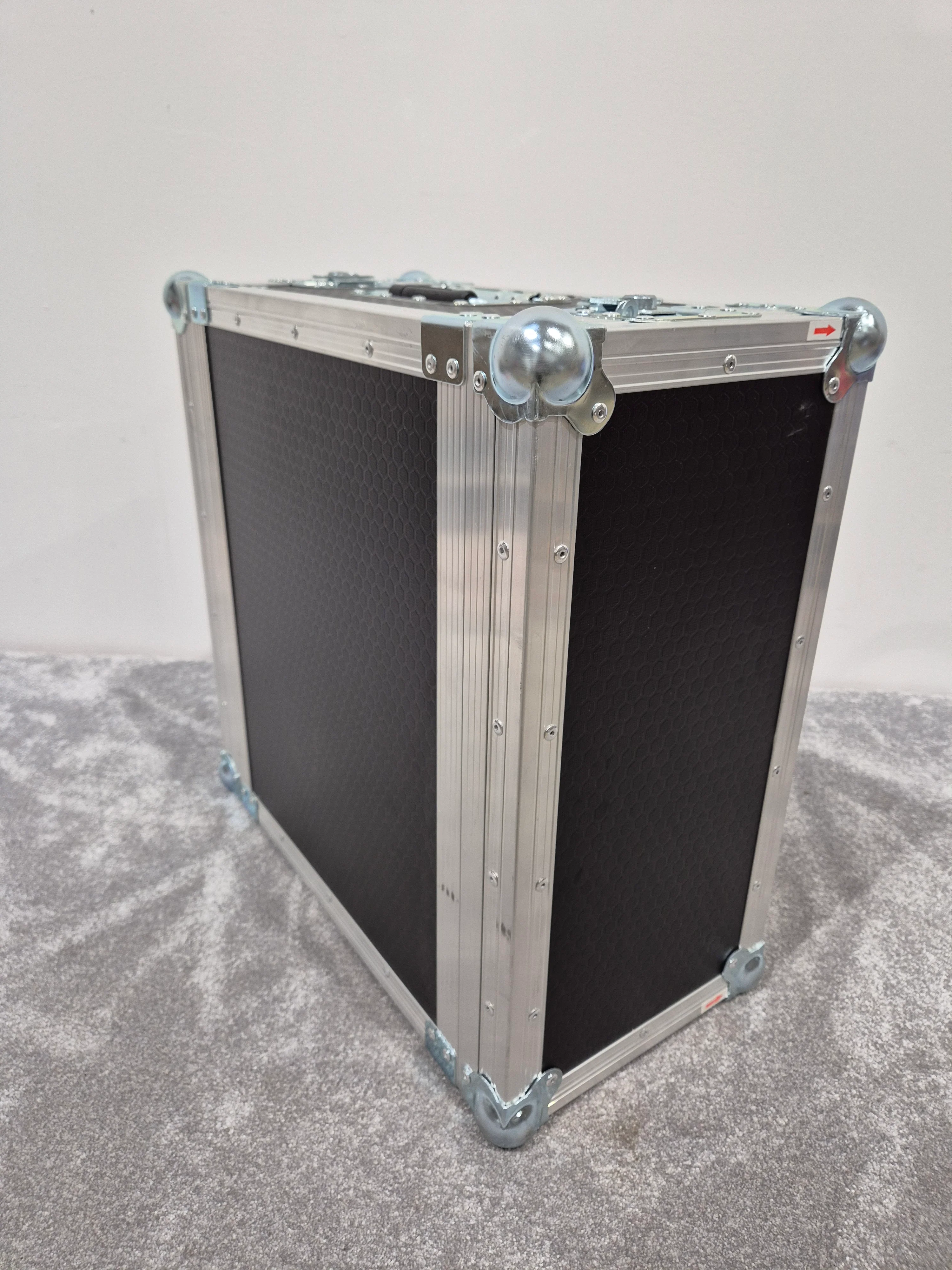 NSP Cases 4u - Quality Rack Mounting Flight Case RRP £294 - Image 4