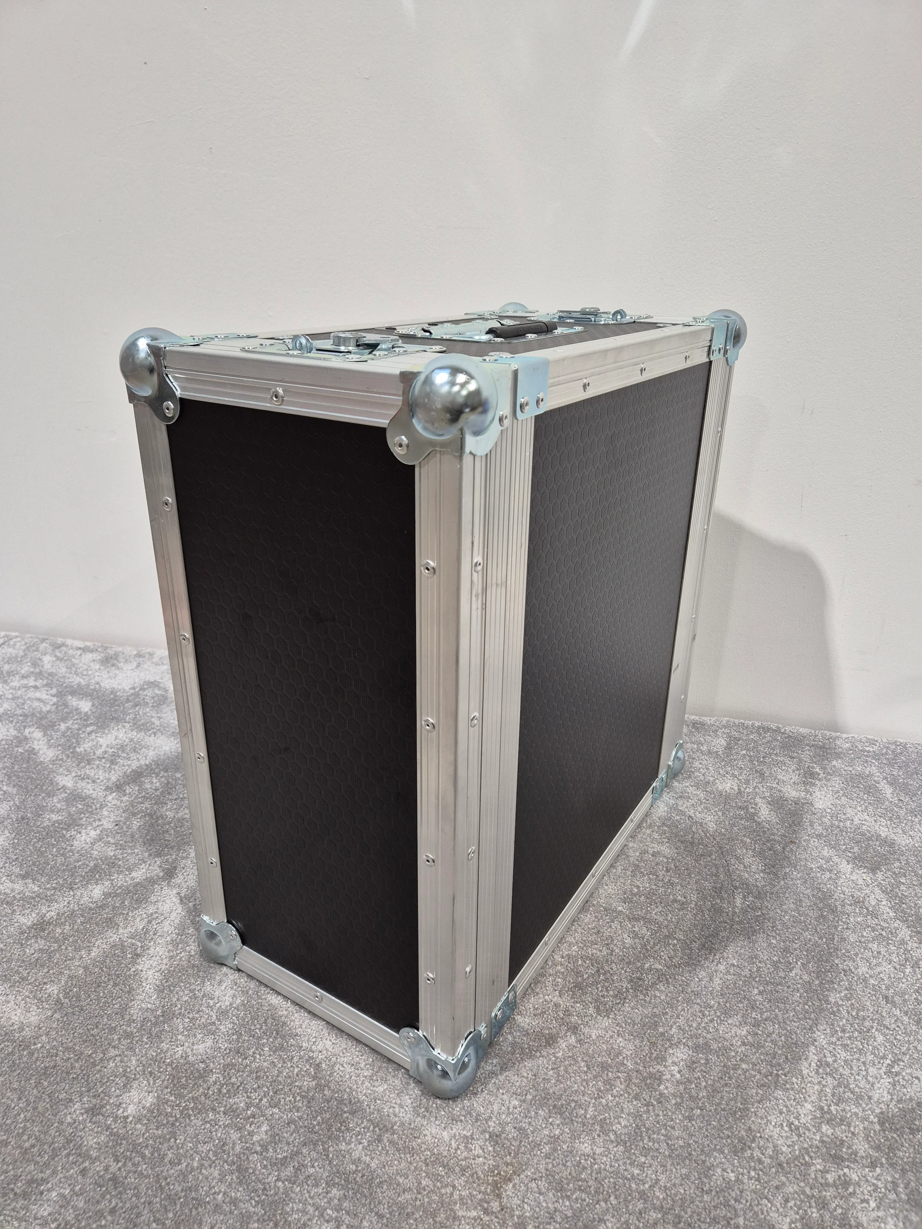 NSP Cases 4u - Quality Rack Mounting Flight Case RRP £294 - Image 6