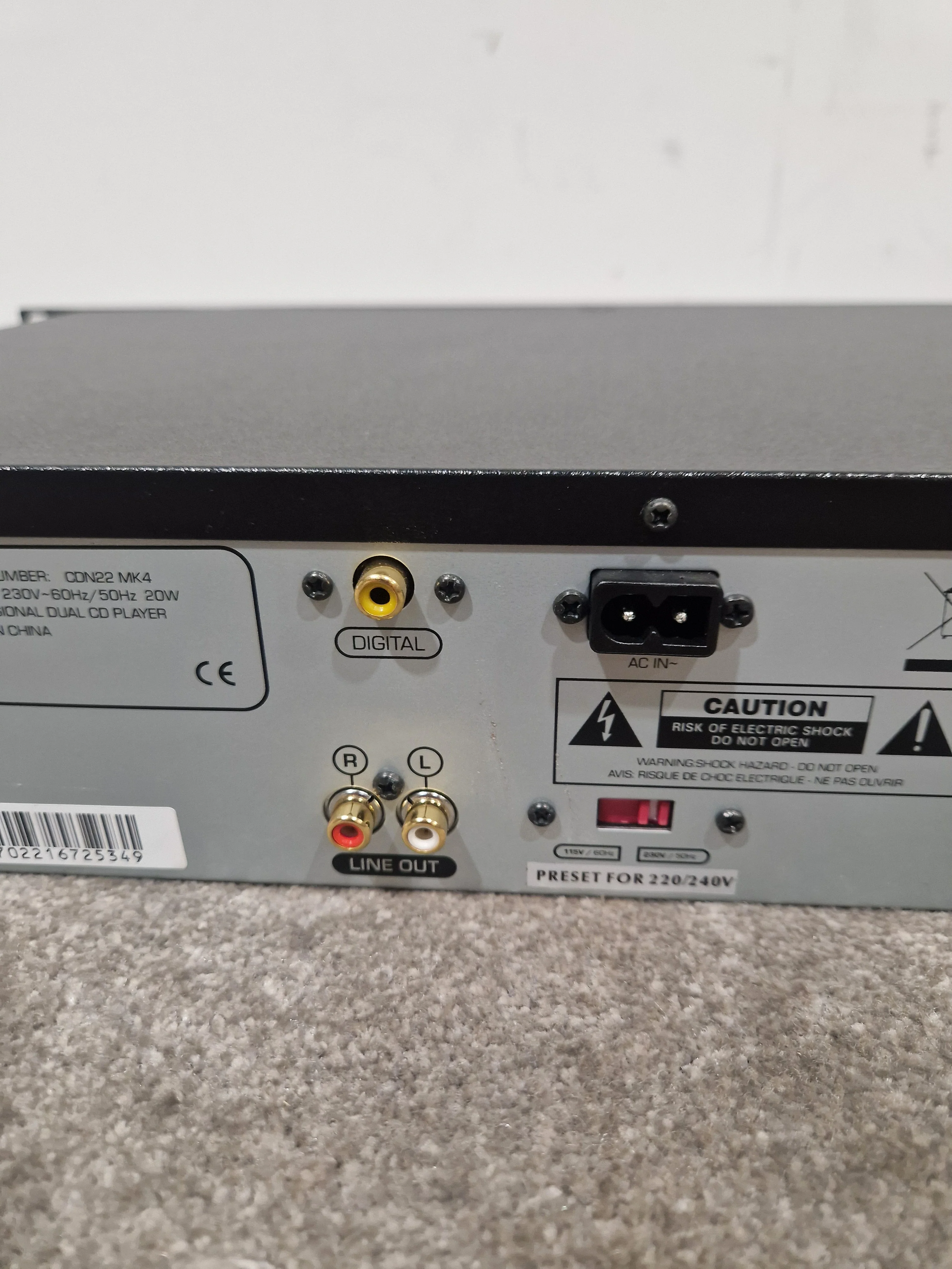 Numark CDN22 MK4 - Dual CD Player - Excellent w/ Power Supply - Image 7