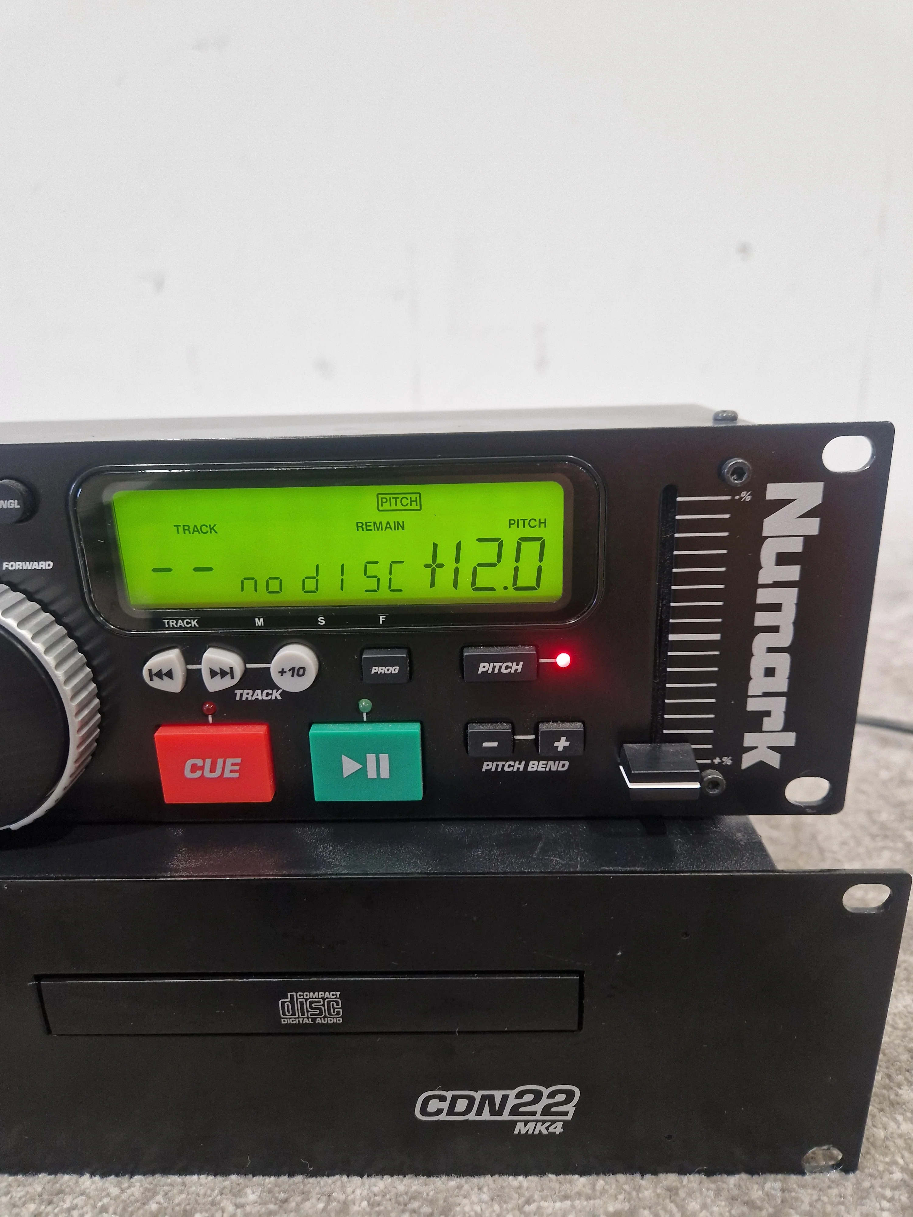 Numark CDN22 MK4 - Dual CD Player - Excellent w/ Power Supply - Image 8