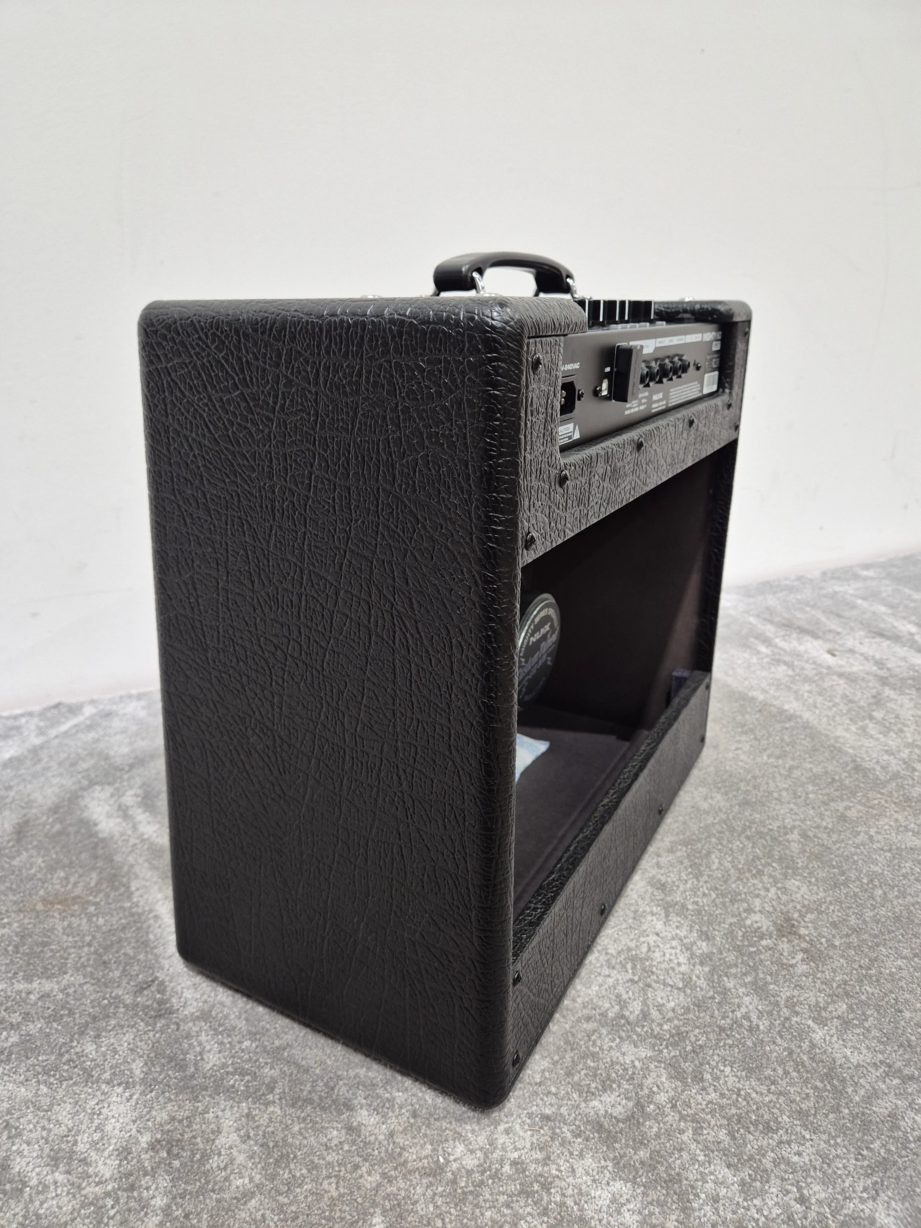 NUX Mighty 60 MkII - Versatile Modeling Amplifier w/ Original Box - Excellent - Image 11