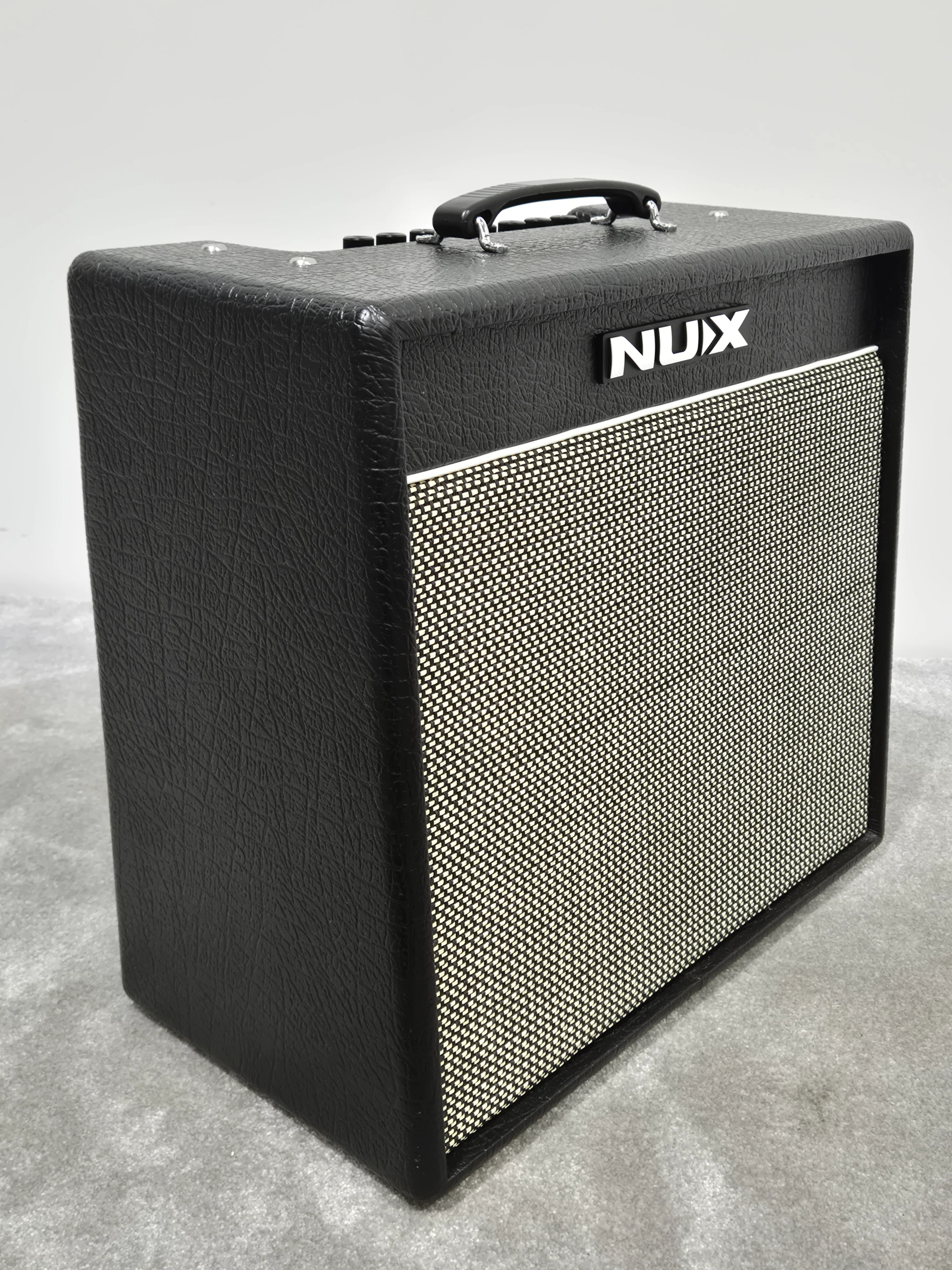 NUX Mighty 60 MkII - Versatile Modeling Amplifier w/ Original Box - Excellent - Image 5