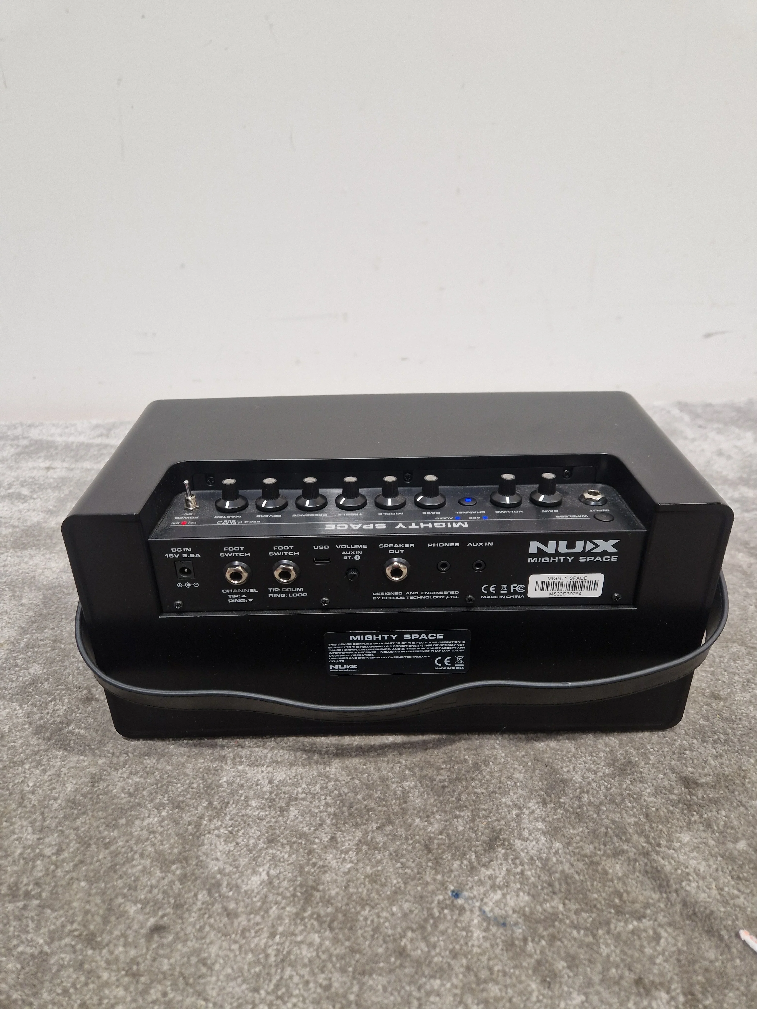 NUX Mighty Space Practice Guitar Amp - Portable Bluetooth Capability - Excellent w/ Original Box & Power Supply - Image 10