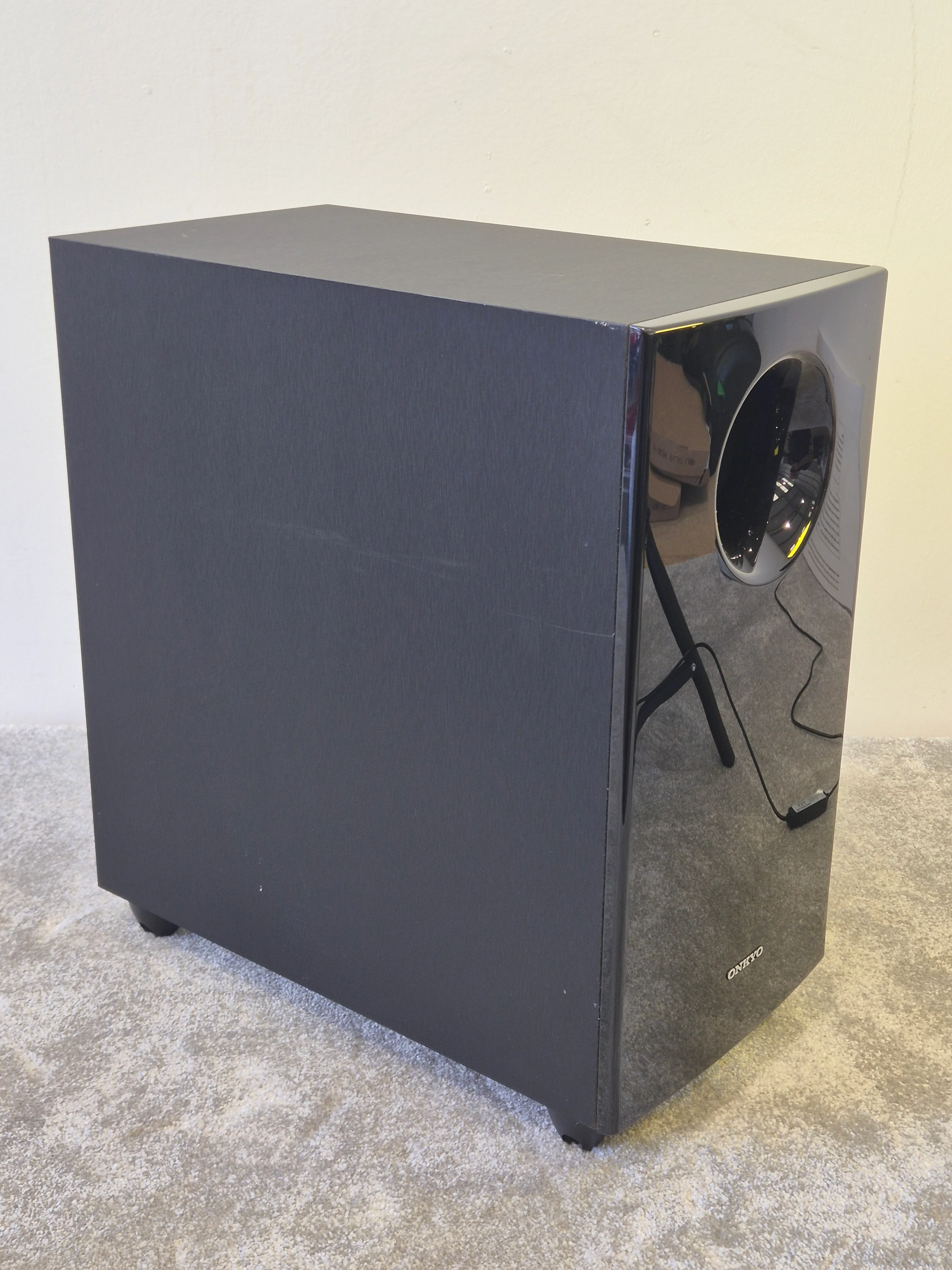 Onkyo SKW-348 130W Passive Subwoofer 6 Ohm - Very Good Condition - Deep Bass for Home Theater - Image 4