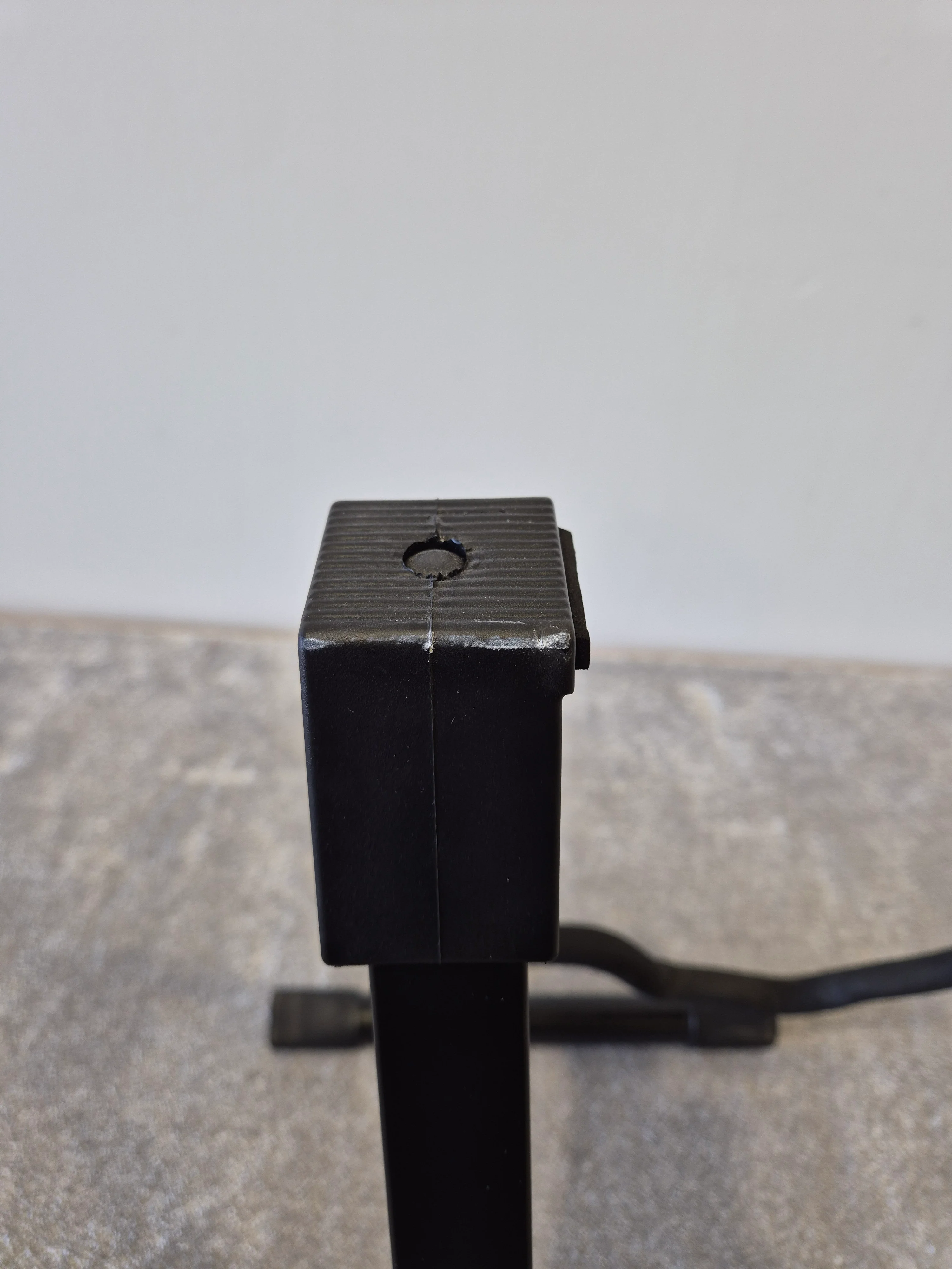 Ordo Universal Guitar Stand - Acoustic, Electric or Bass Guitar Stand - Image 6