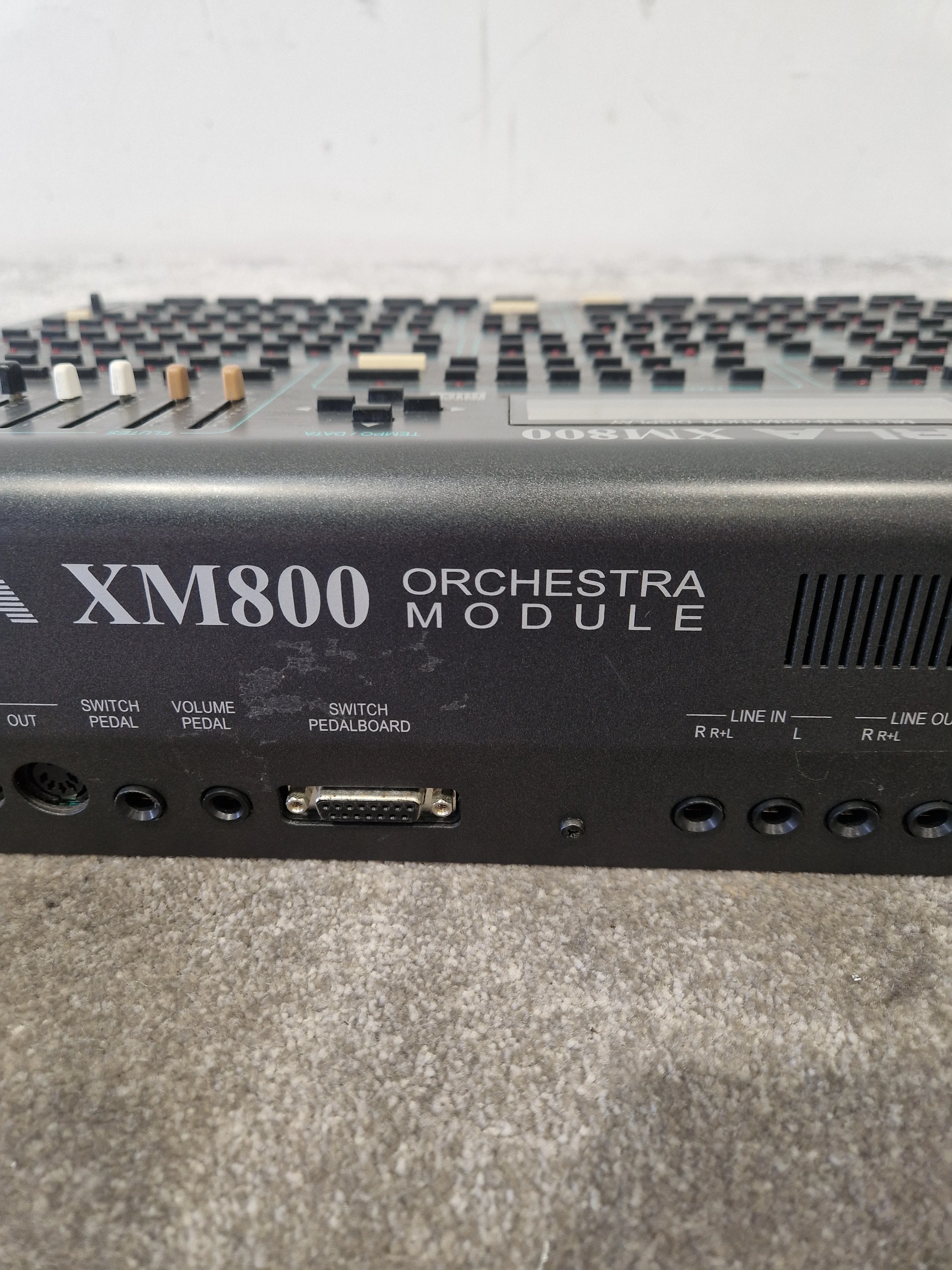 Orla XM800 orchestra module - 800 Sounds, 240 Styles - Excellent w/ Power Supply & Soft Case - Image 12