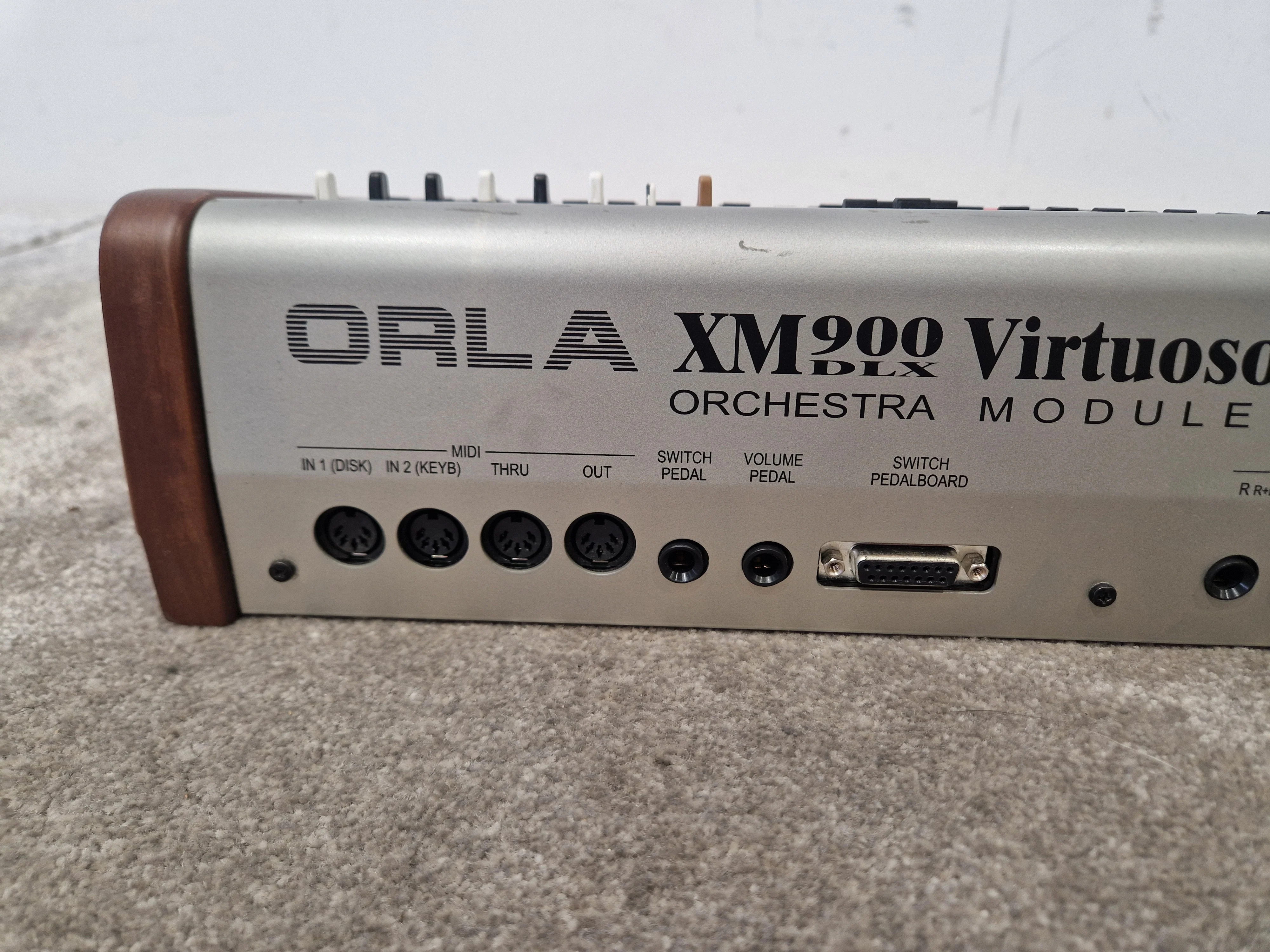 Orla XM900 DLX orchestra module - 900 Sounds, 128-Note Polyphony - Spares or Repair w/ Power Supply & Soft Case - Image 12