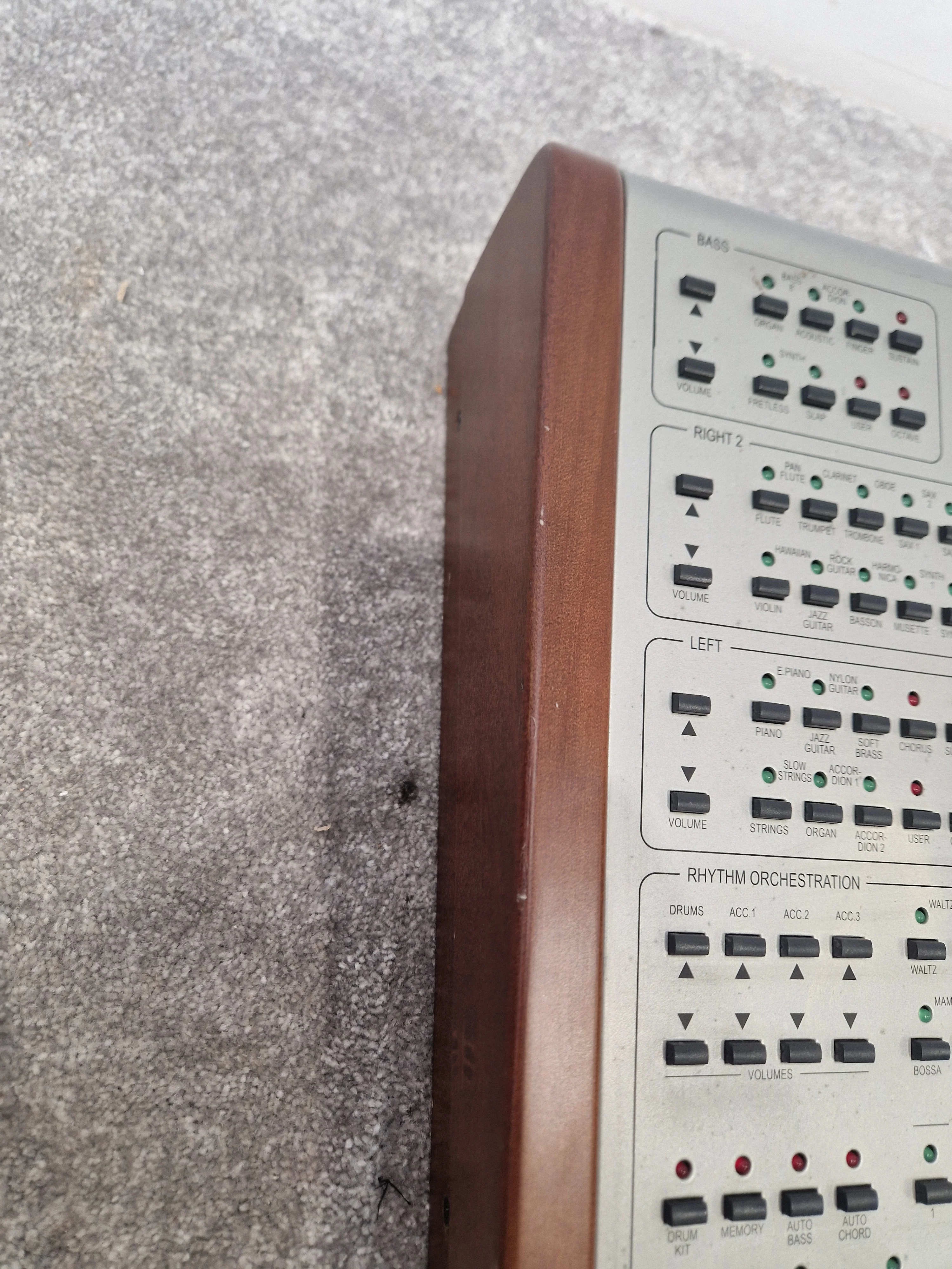 Orla XM900 DLX orchestra module - 900 Sounds, 128-Note Polyphony - Spares or Repair w/ Power Supply & Soft Case - Image 16