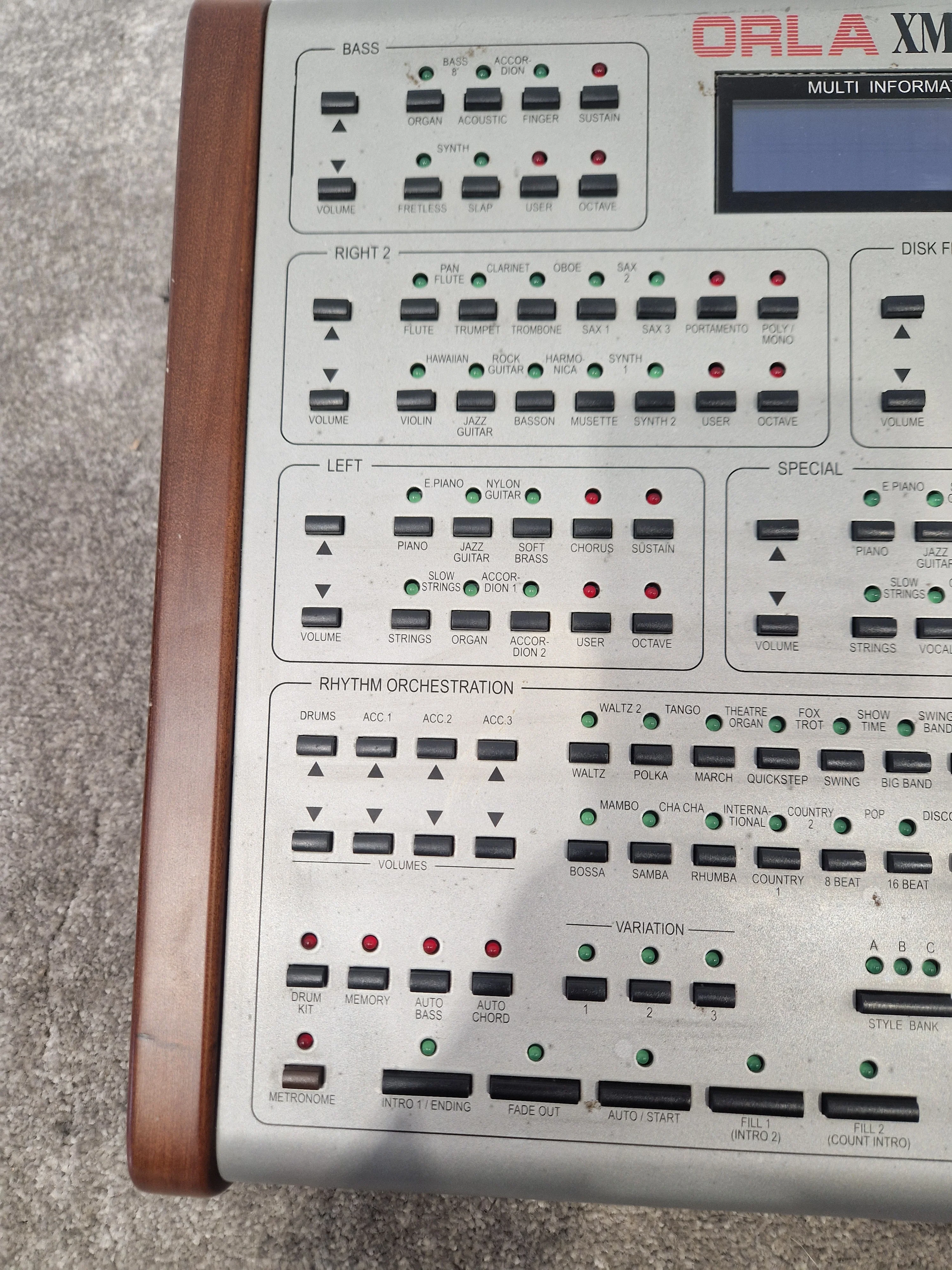 Orla XM900 DLX orchestra module - 900 Sounds, 128-Note Polyphony - Spares or Repair w/ Power Supply & Soft Case - Image 9