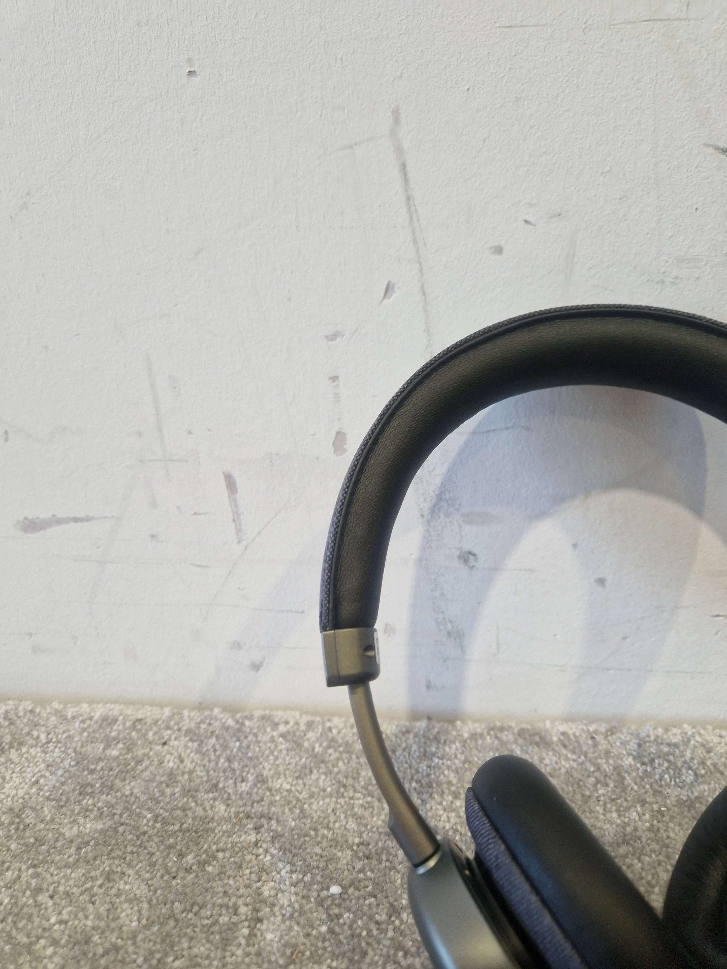Orosound Tilde Pro - Headphones - Like New w/ Soft Case, Manuals & Cables - Image 4