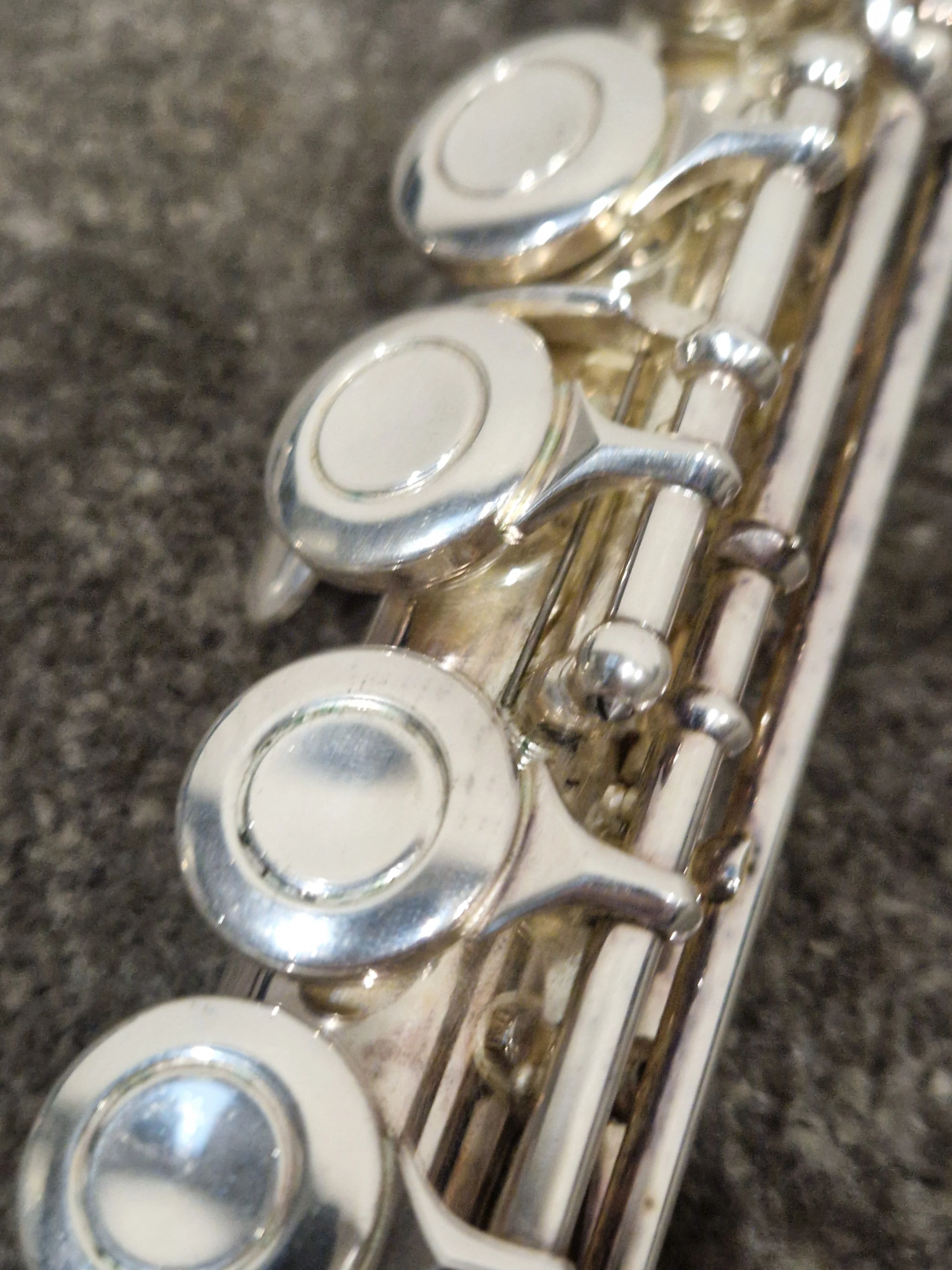 Osborne Engraved Silver Standard Nickel Flute - Elegant Design - Good w/ Hard Case - Image 17