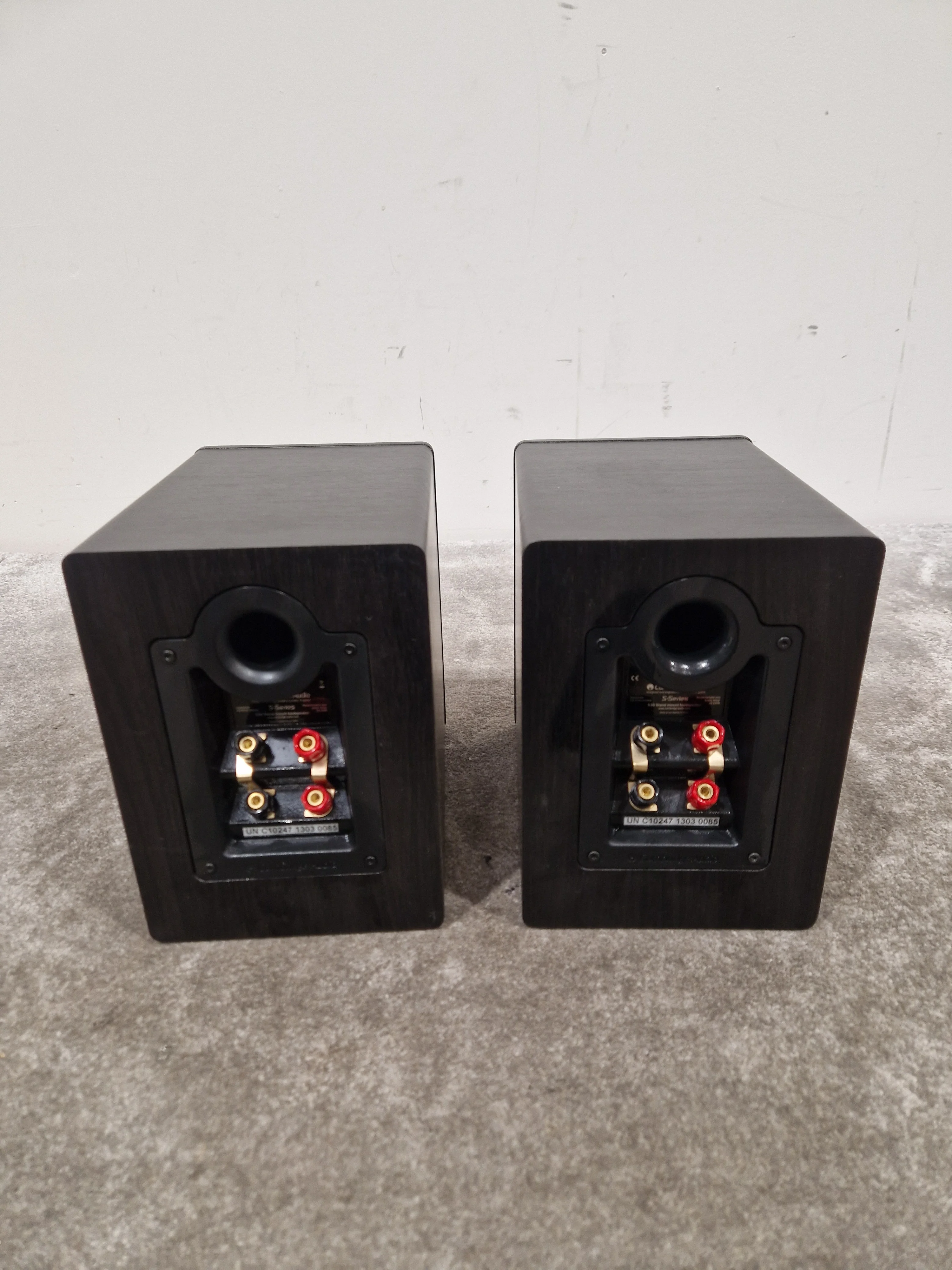 Pair OF Cambridge Audio S30 Speakers - Compact Bookshelf Design - Excellent - Image 4