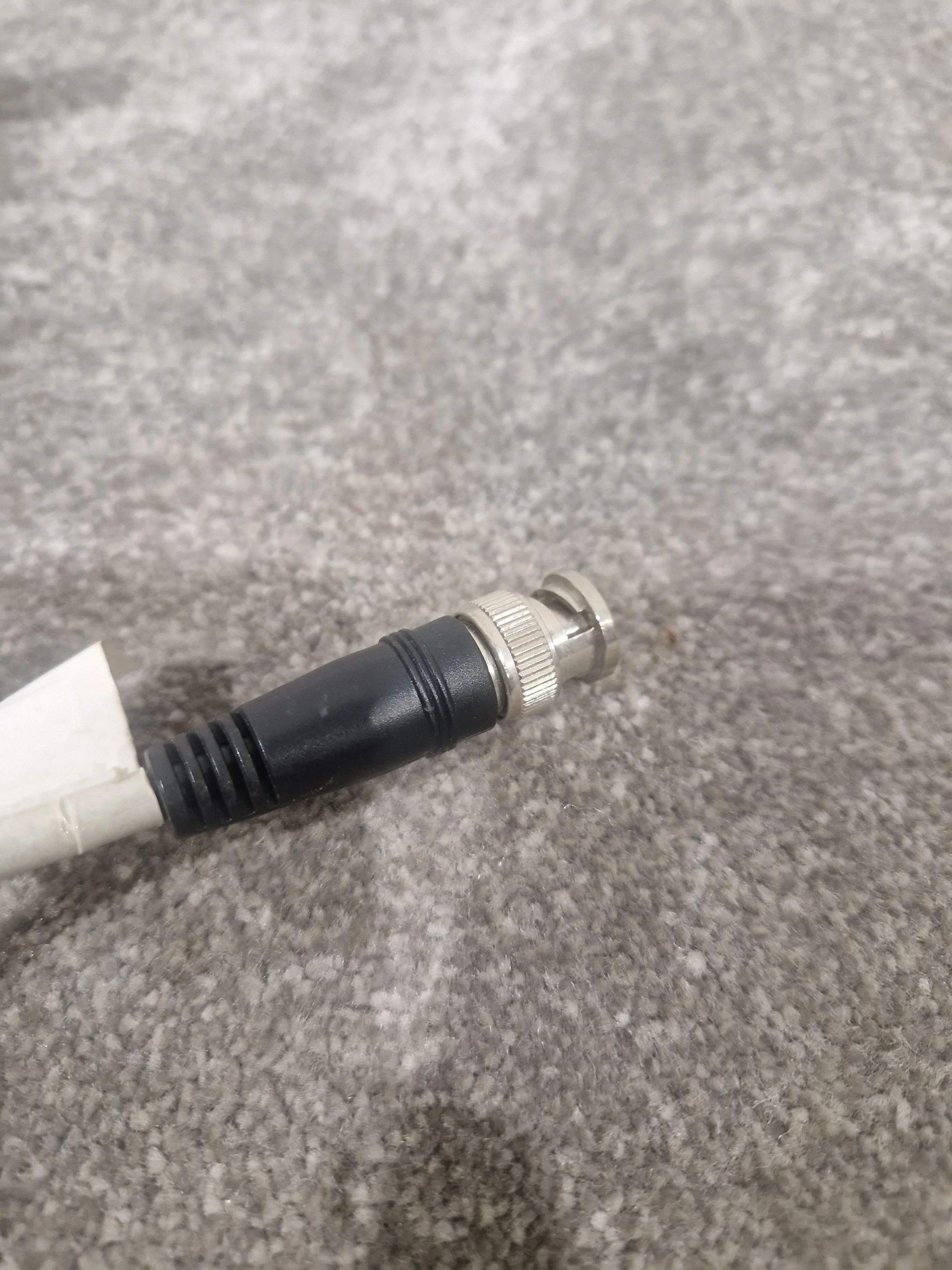 Pair OF Coaxial Cables on Loom  - High-Fidelity Signal Transfer - Excellent - Image 3