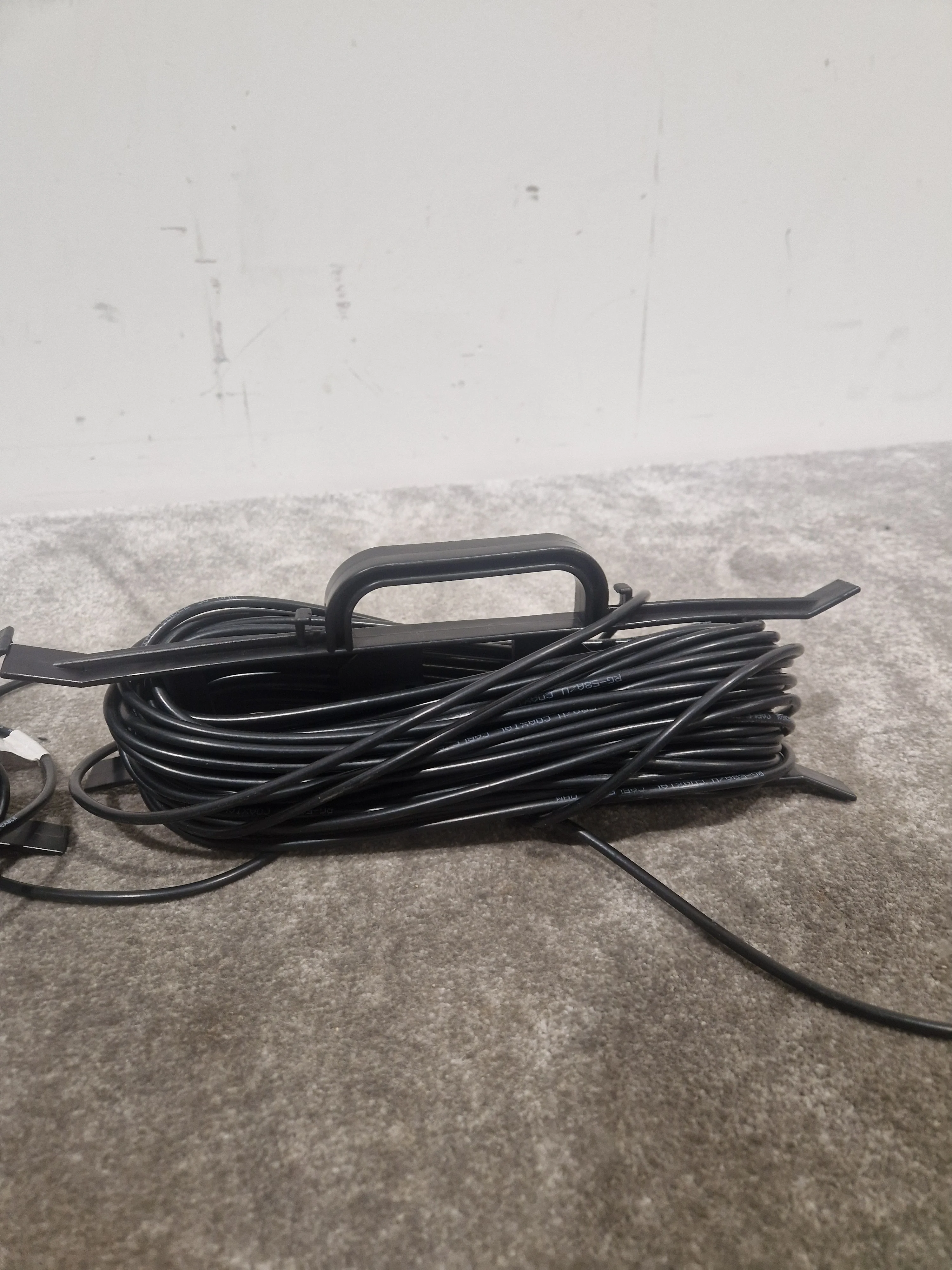Pair OF Coaxial Cables on Loom  - High-Fidelity Signal Transfer - Excellent - Image 6