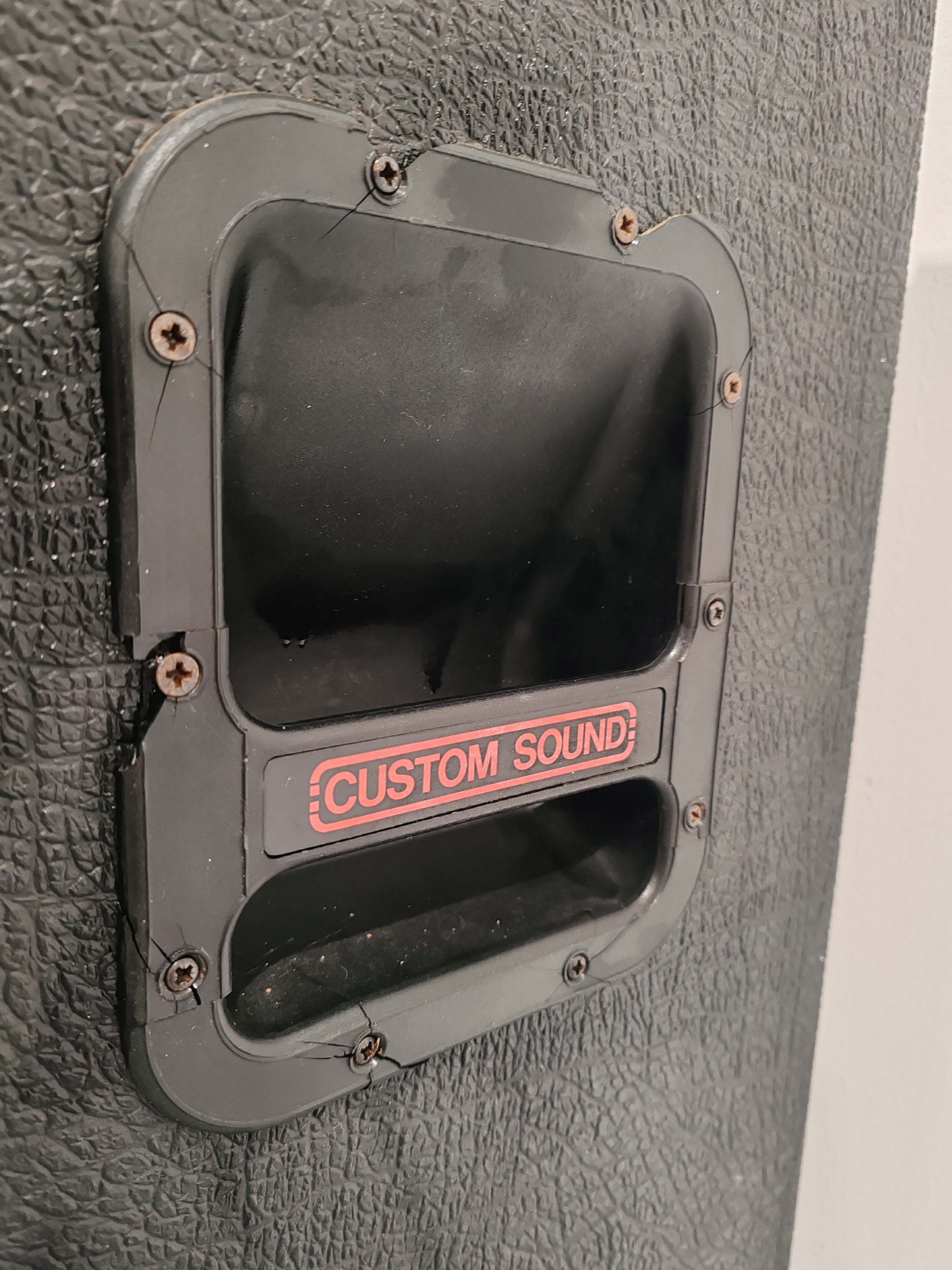 Pair of Eminence Custom Sound 200watt PA Speakers - Image 4