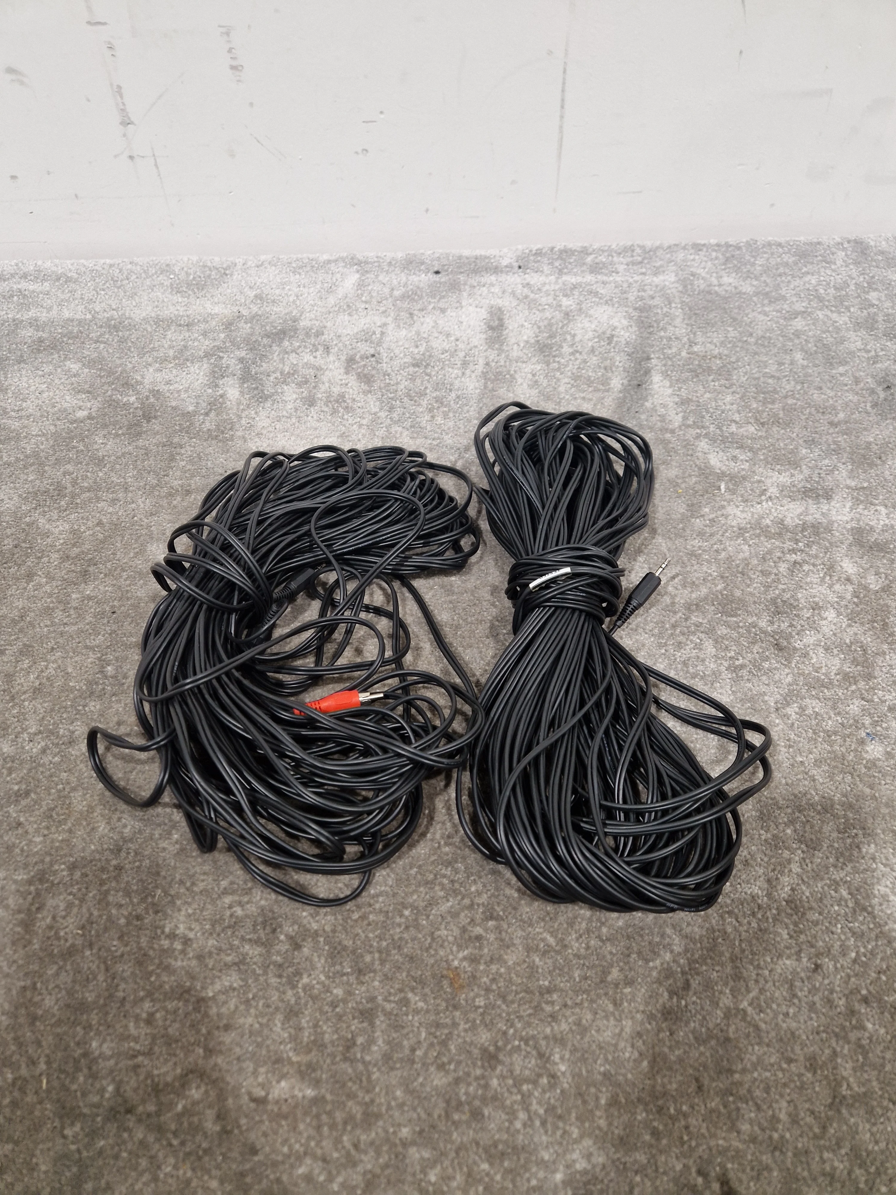 Pair OF Phono TO 3.5mm Jack Long Length - Durable Audio Cable - Excellent - Image 2