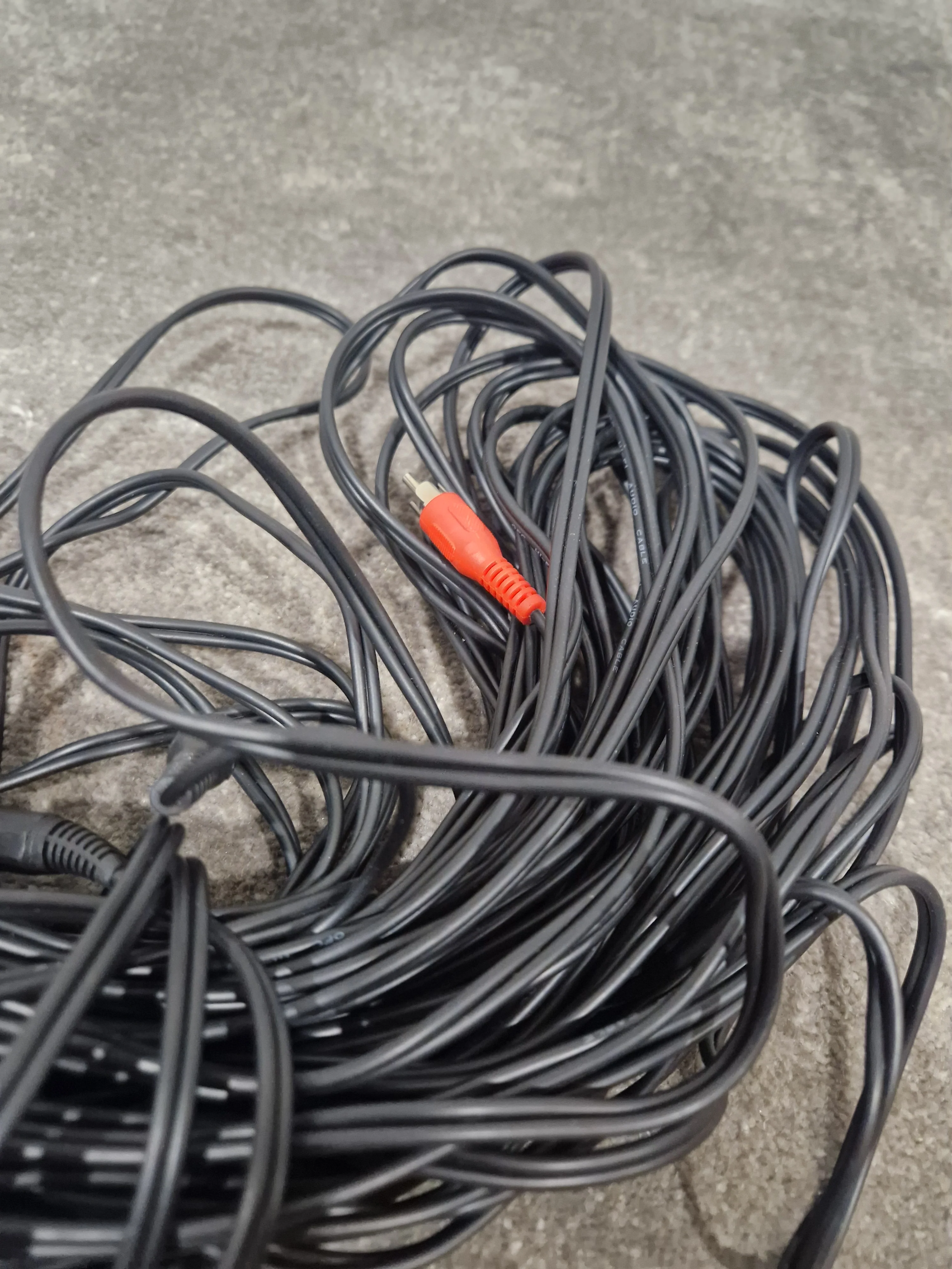 Pair OF Phono TO 3.5mm Jack Long Length - Durable Audio Cable - Excellent - Image 4