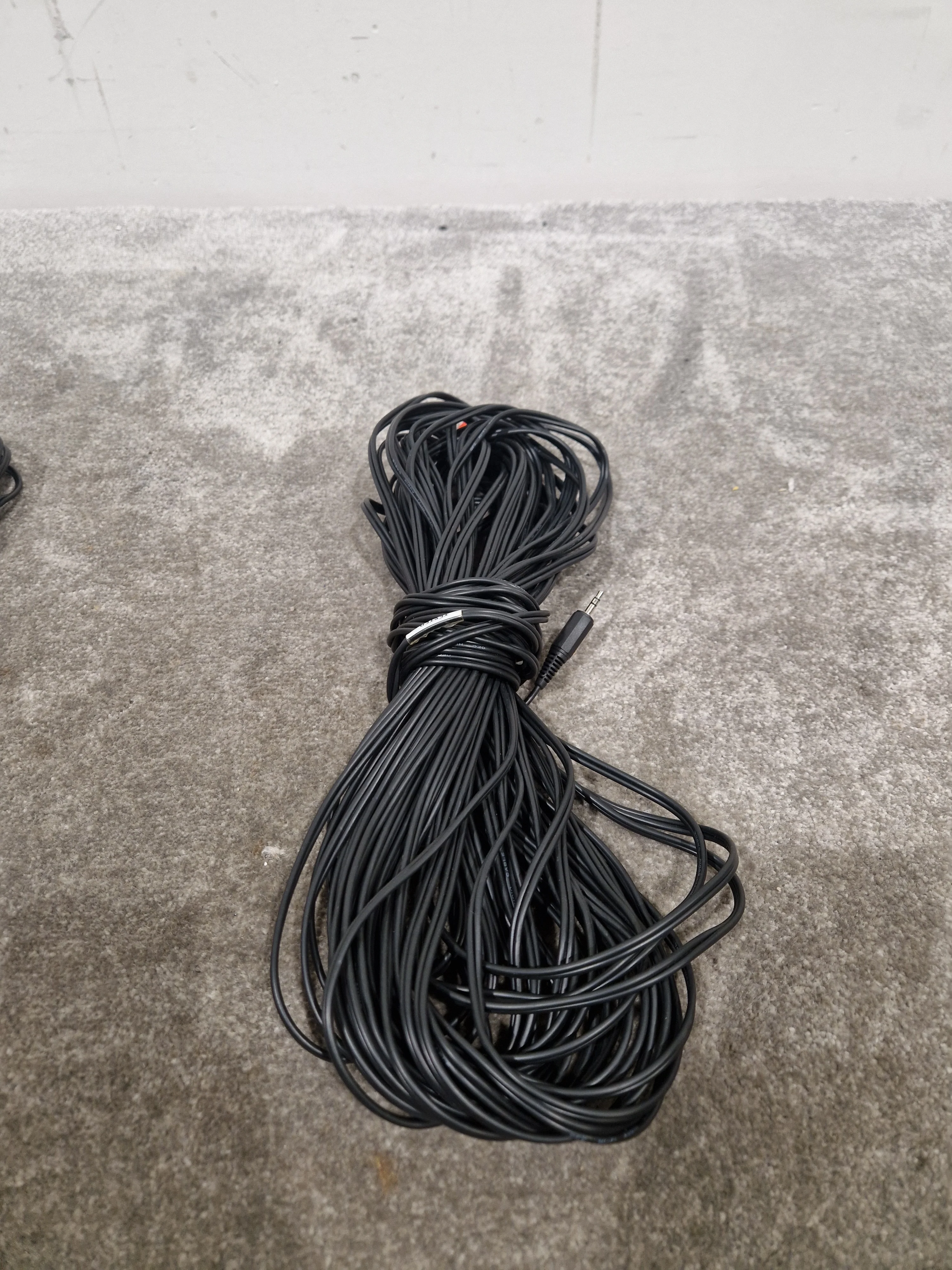 Pair OF Phono TO 3.5mm Jack Long Length - Durable Audio Cable - Excellent - Image 7