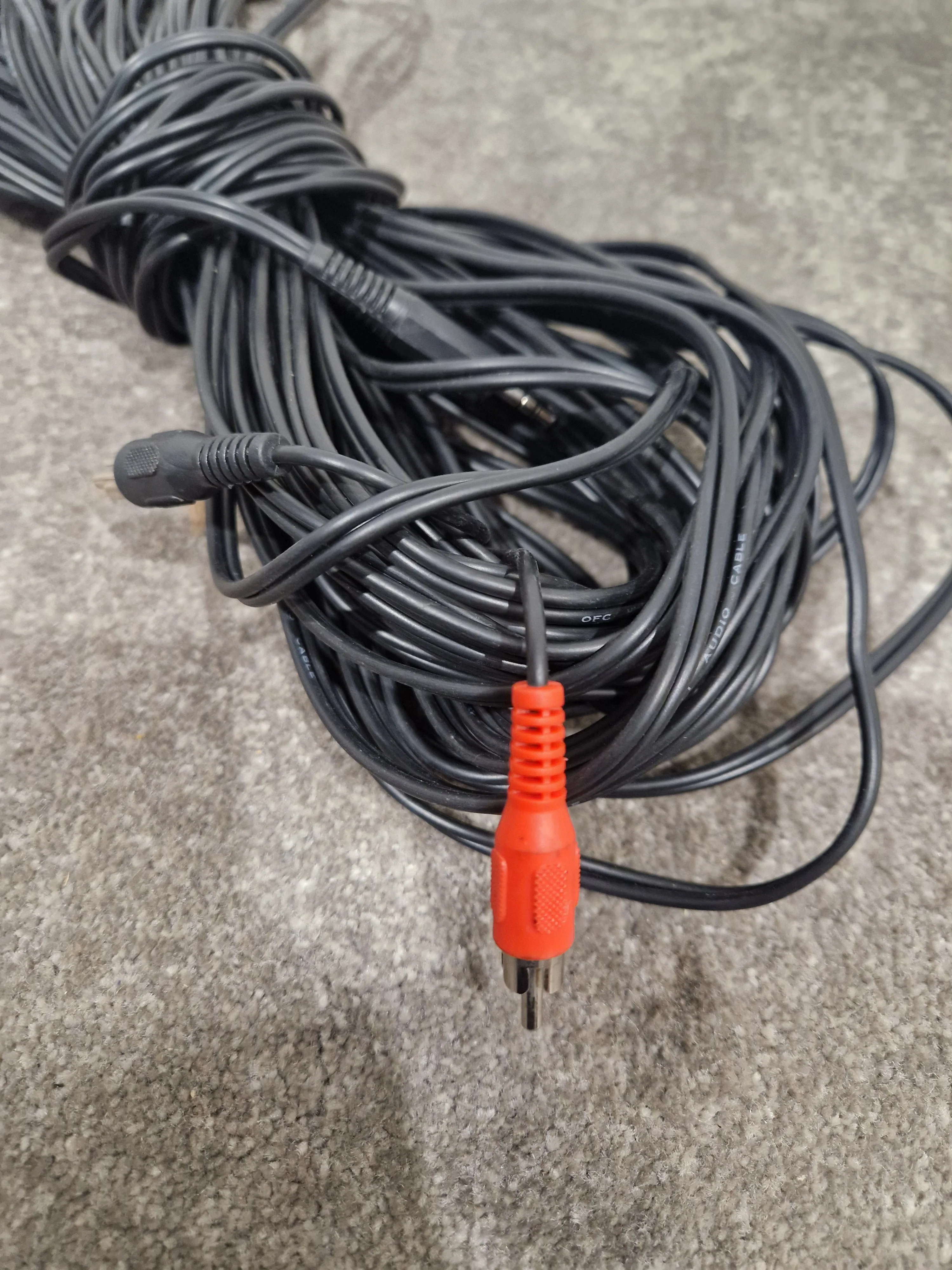 Pair OF Phono TO 3.5mm Jack Long Length - Durable Audio Cable - Excellent - Image 9
