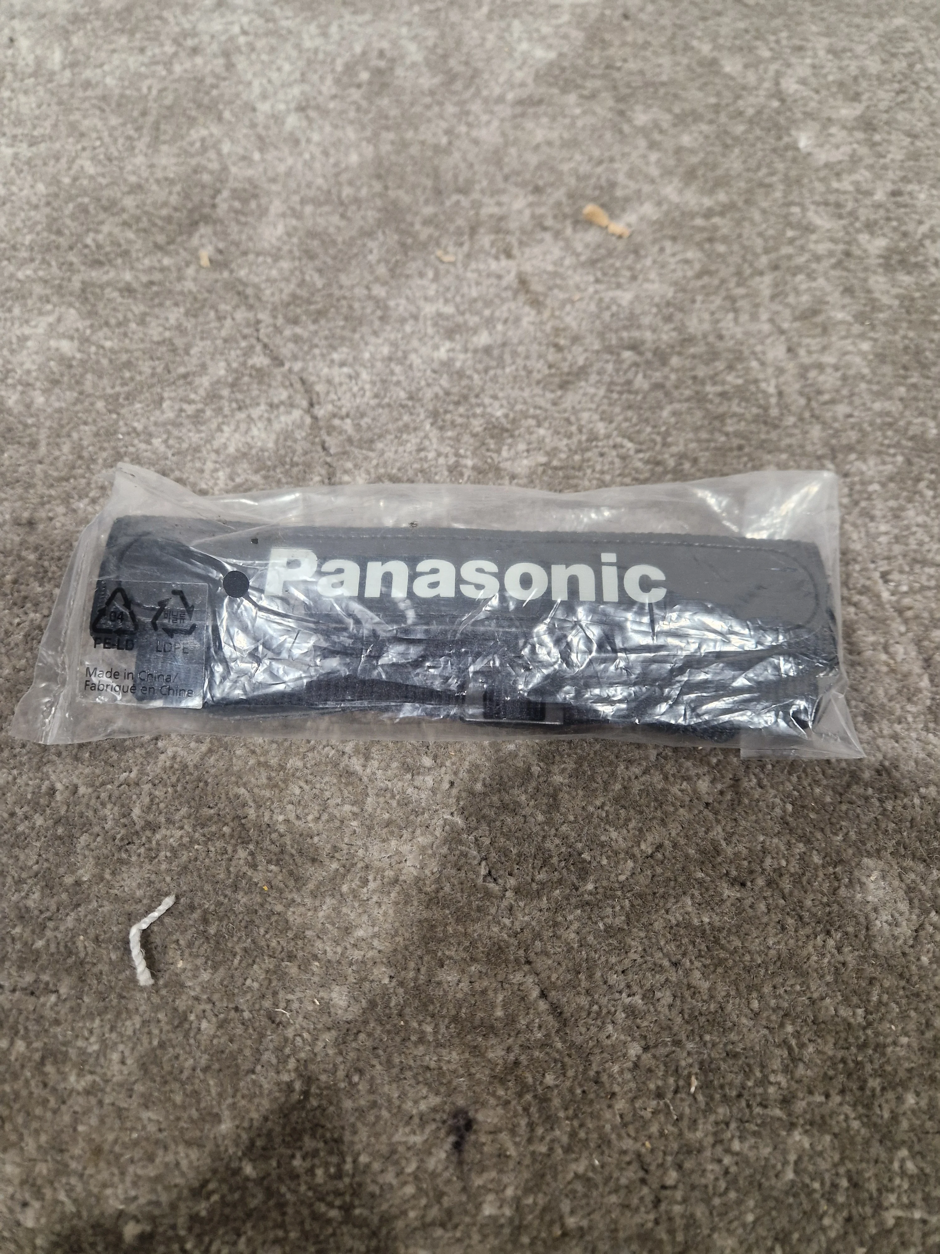 Panasonic N2QAEC000013 Remote For Hvx200 DVCPRO Camera – Remote Control - Like New - Image 6