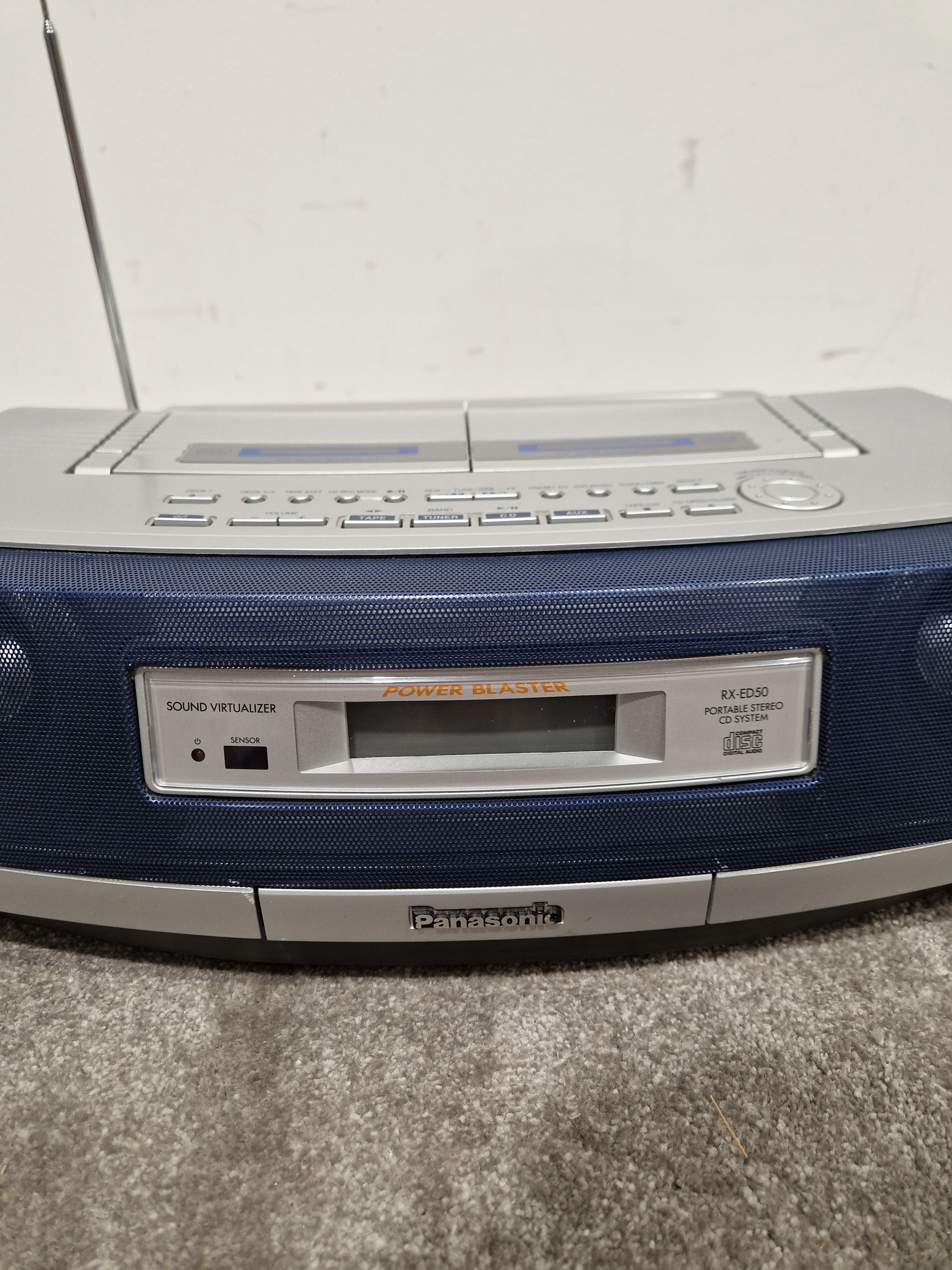 Panasonic RX-ED50 - Portable Stereo CD System - Silver/Black - Excellent w/ Manuals, Original Box & remote - Image 9