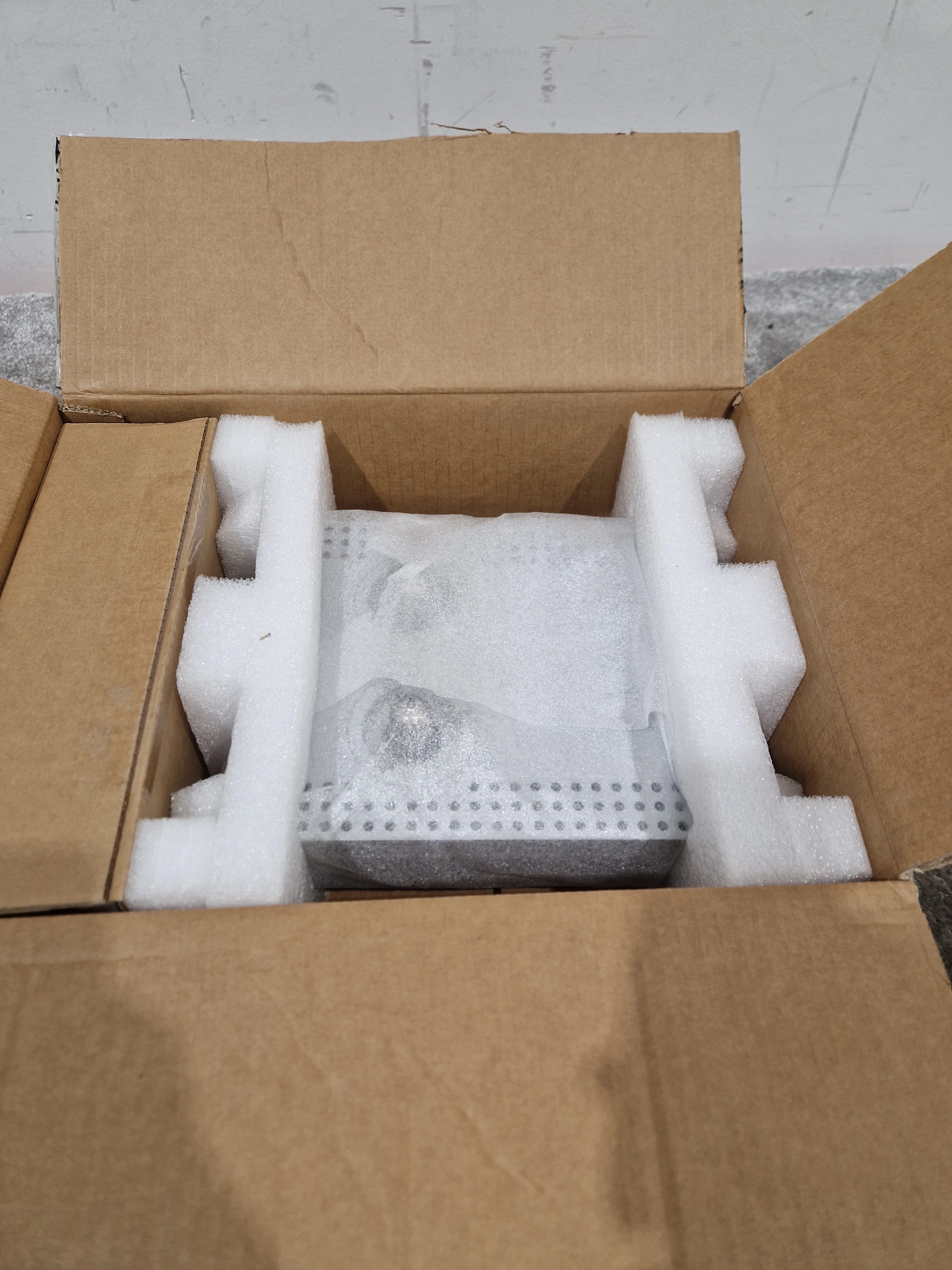 Pathos Aurium - Headphone Amplifier - Silver - Headphones - Like New w/ Original Box - Image 5