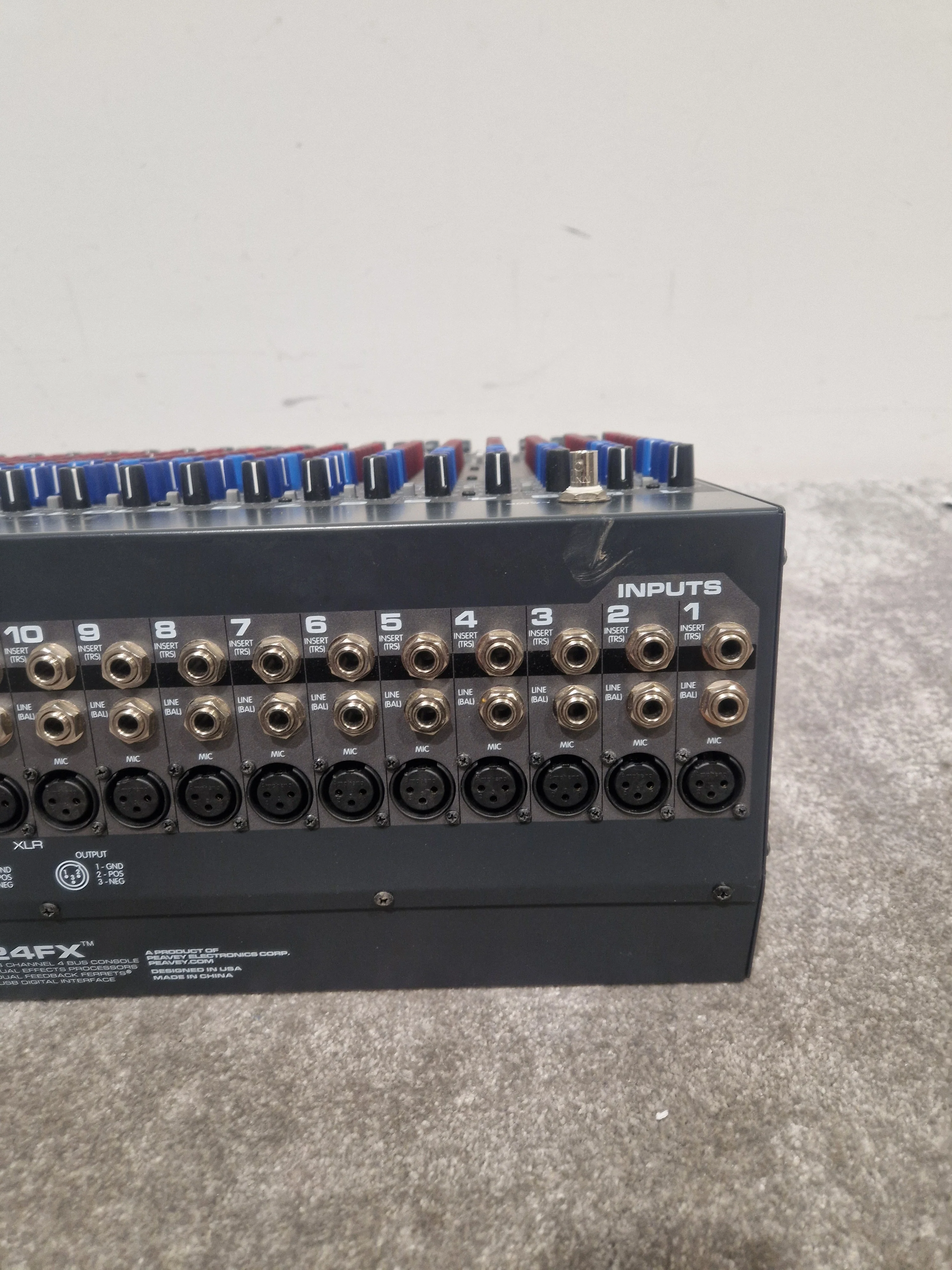 Peavey 24FX - 24-Channel Mixer - Fair - Image 15