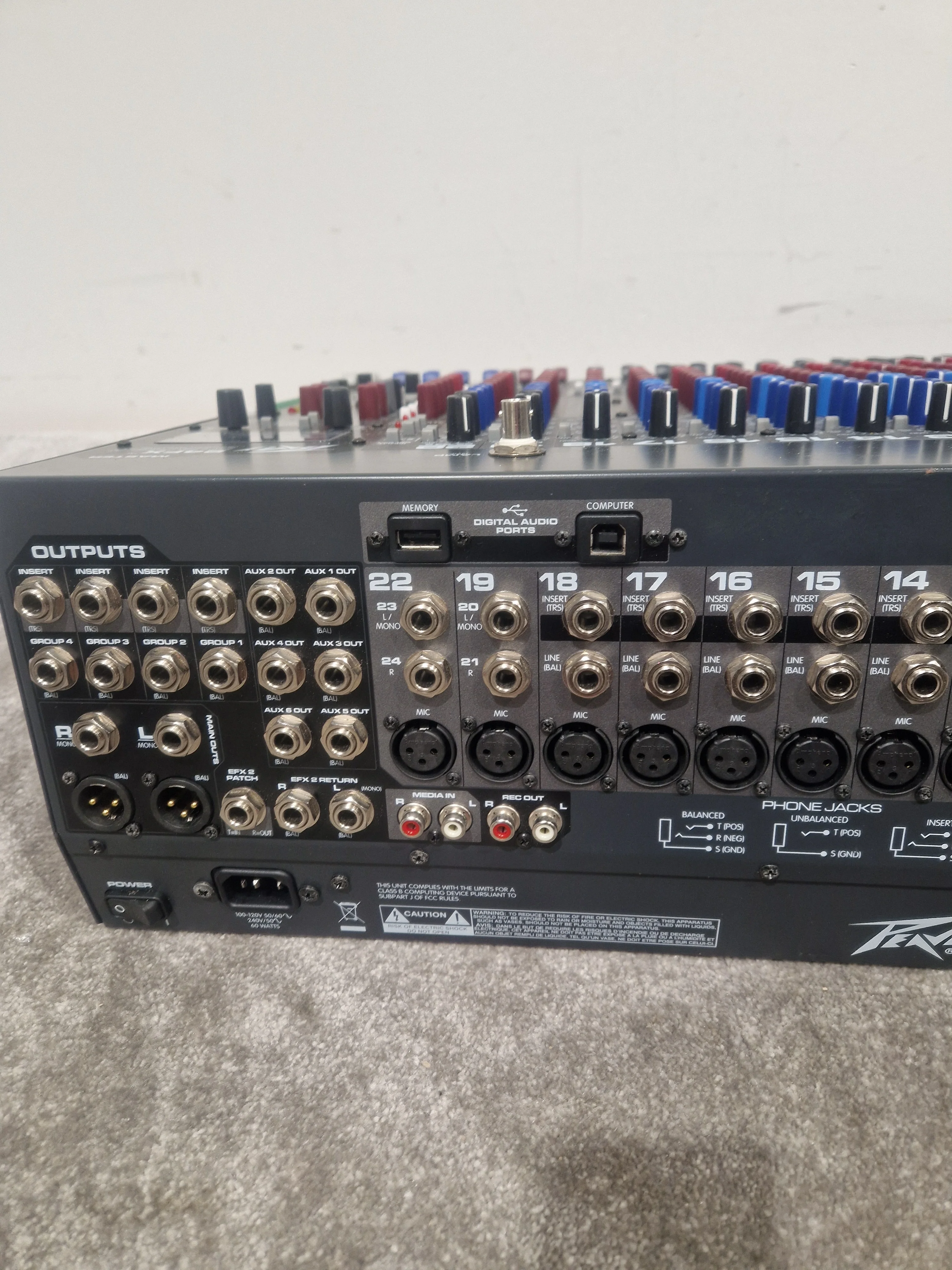 Peavey 24FX - 24-Channel Mixer - Fair - Image 6