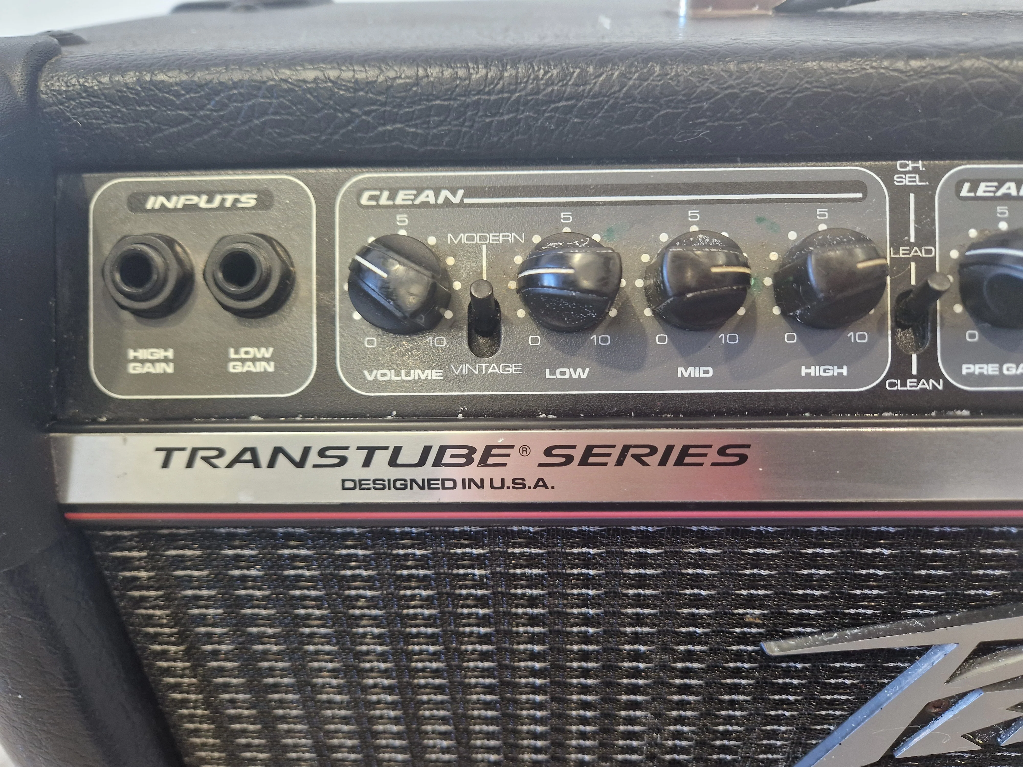 Peavey Bandit 112 Guitar Combo Amp – 80W TransTube Power, Dual Channels, 3-Band EQ, Effects Loop - Very Good - Image 6