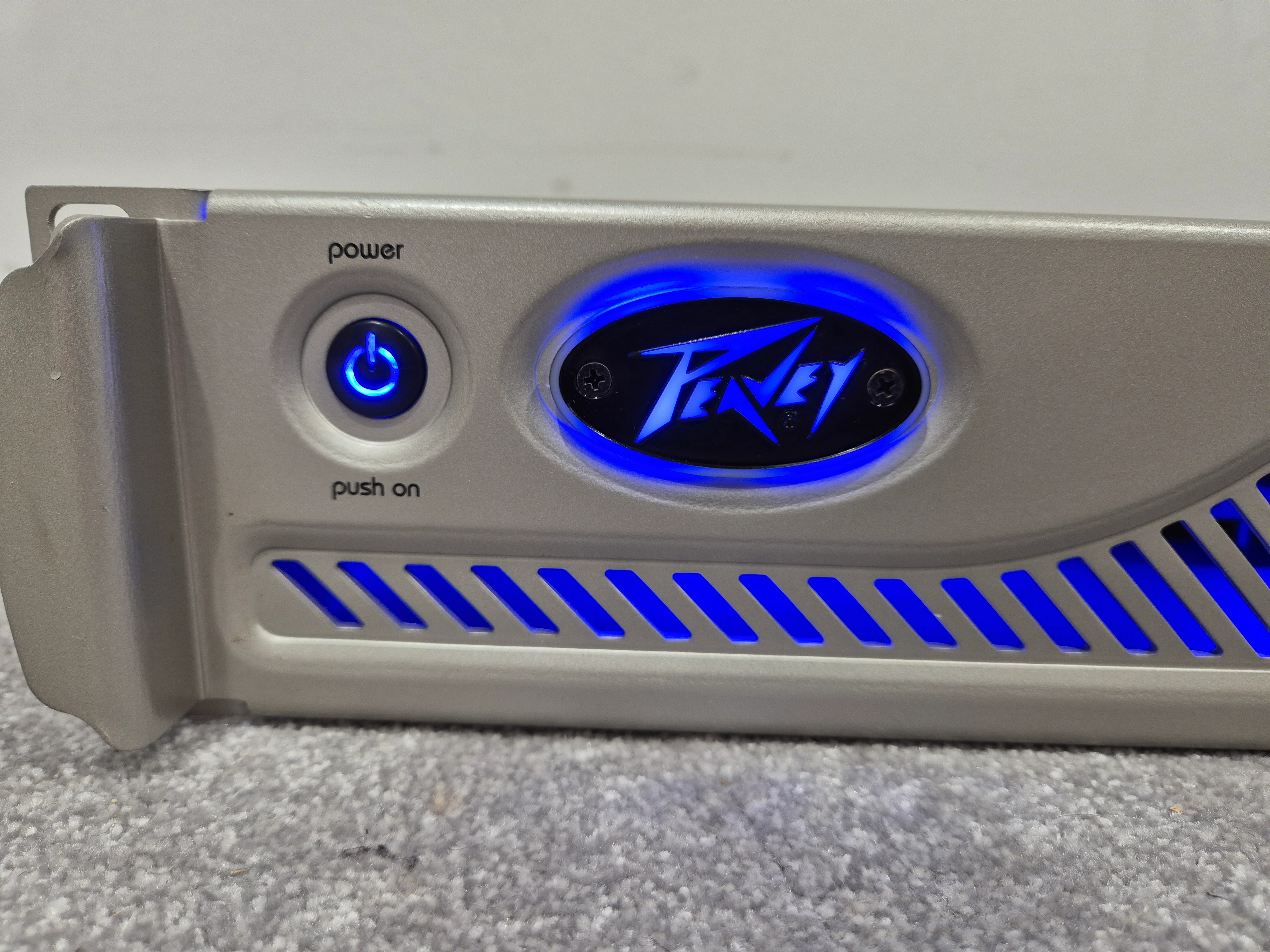 Peavey IPR 1600 - Digital Power Amplifier w/ Original Box - Image 3