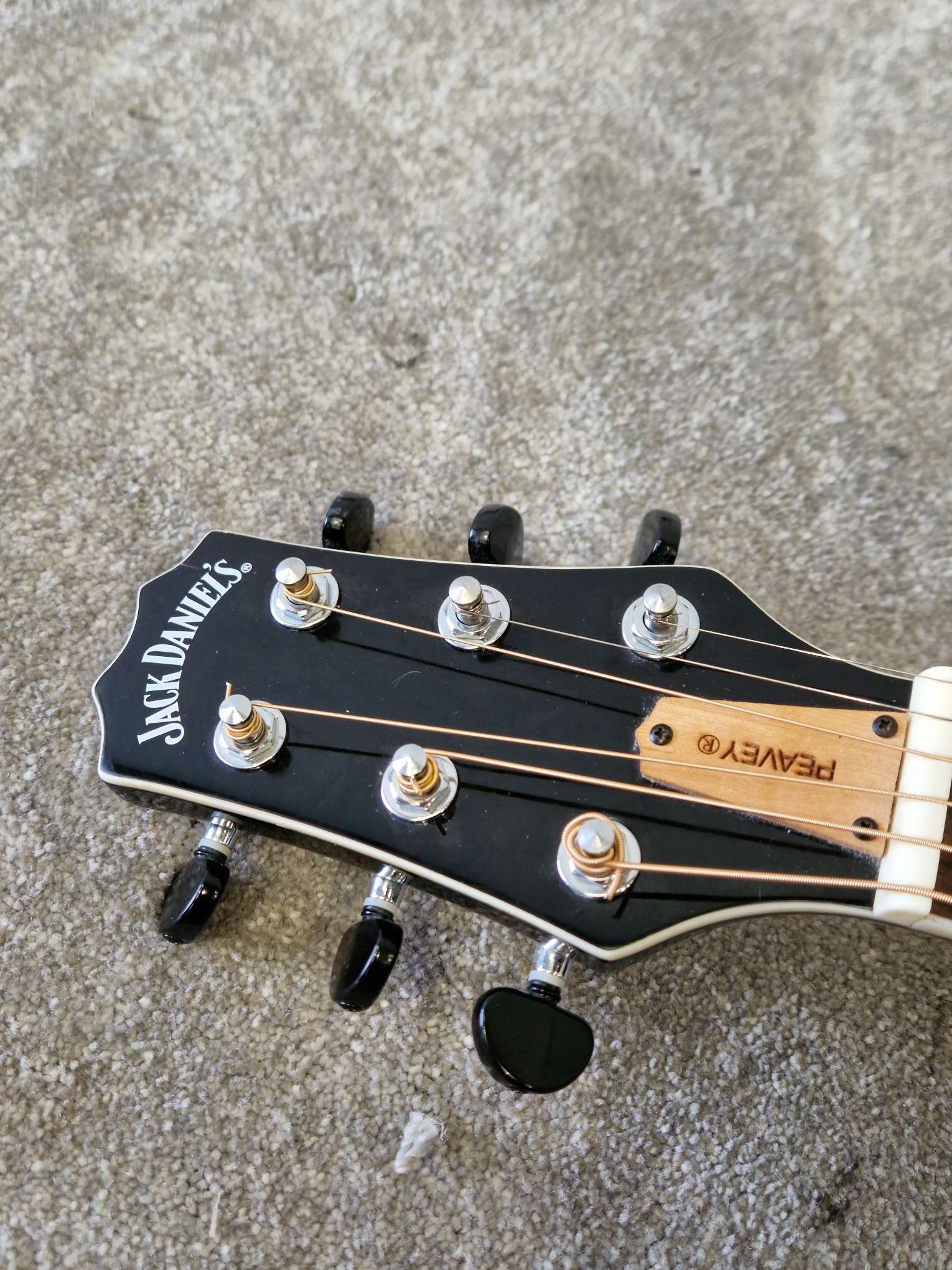 Peavey Jack Daniels Black Acoustic Guitar – Branded Design & Full-Size Dreadnought – Very Good - Image 6