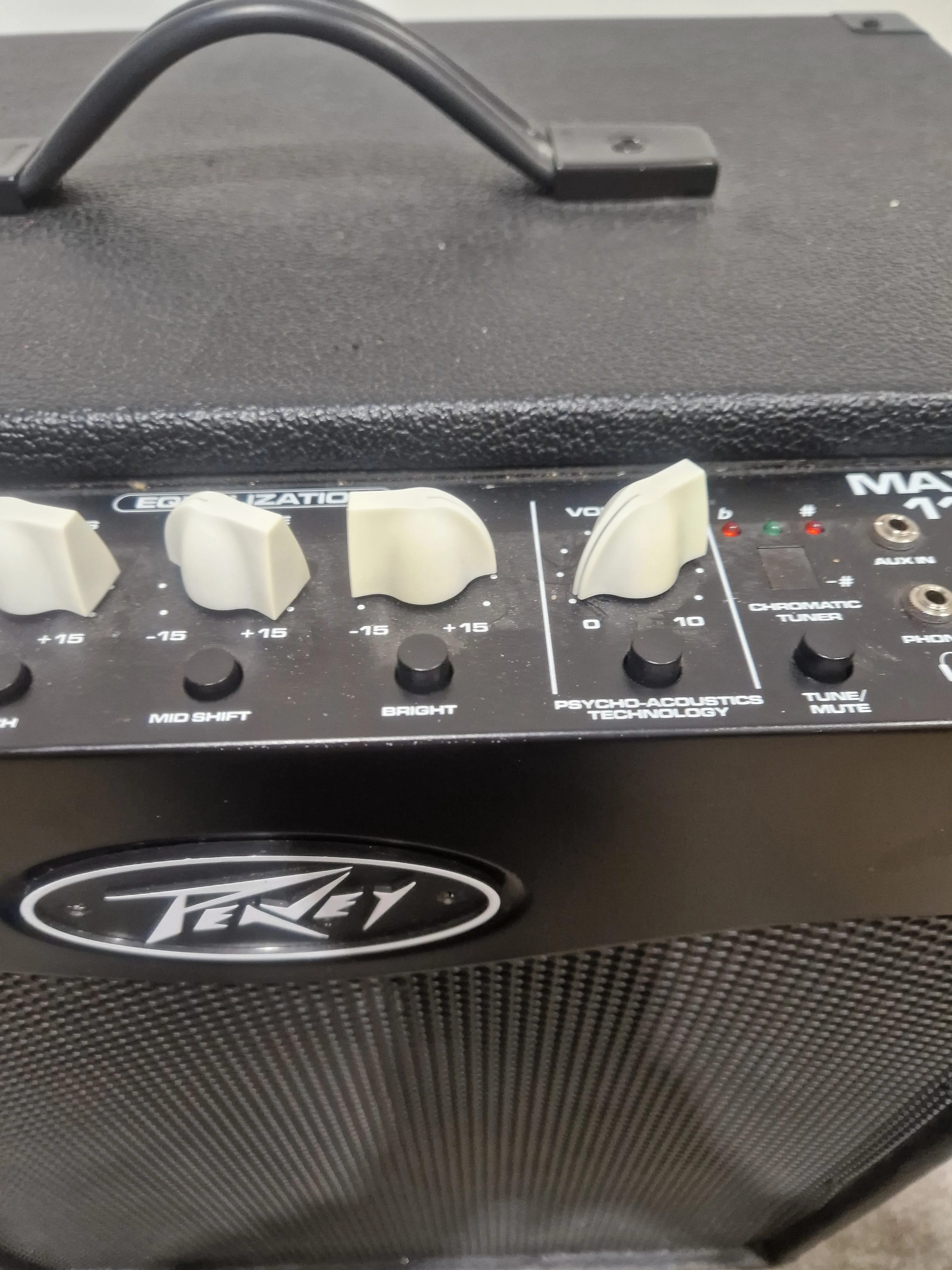 Peavey Max 115 Amplifier - 300W Combo - Excellent w/ Power Supply - Image 3