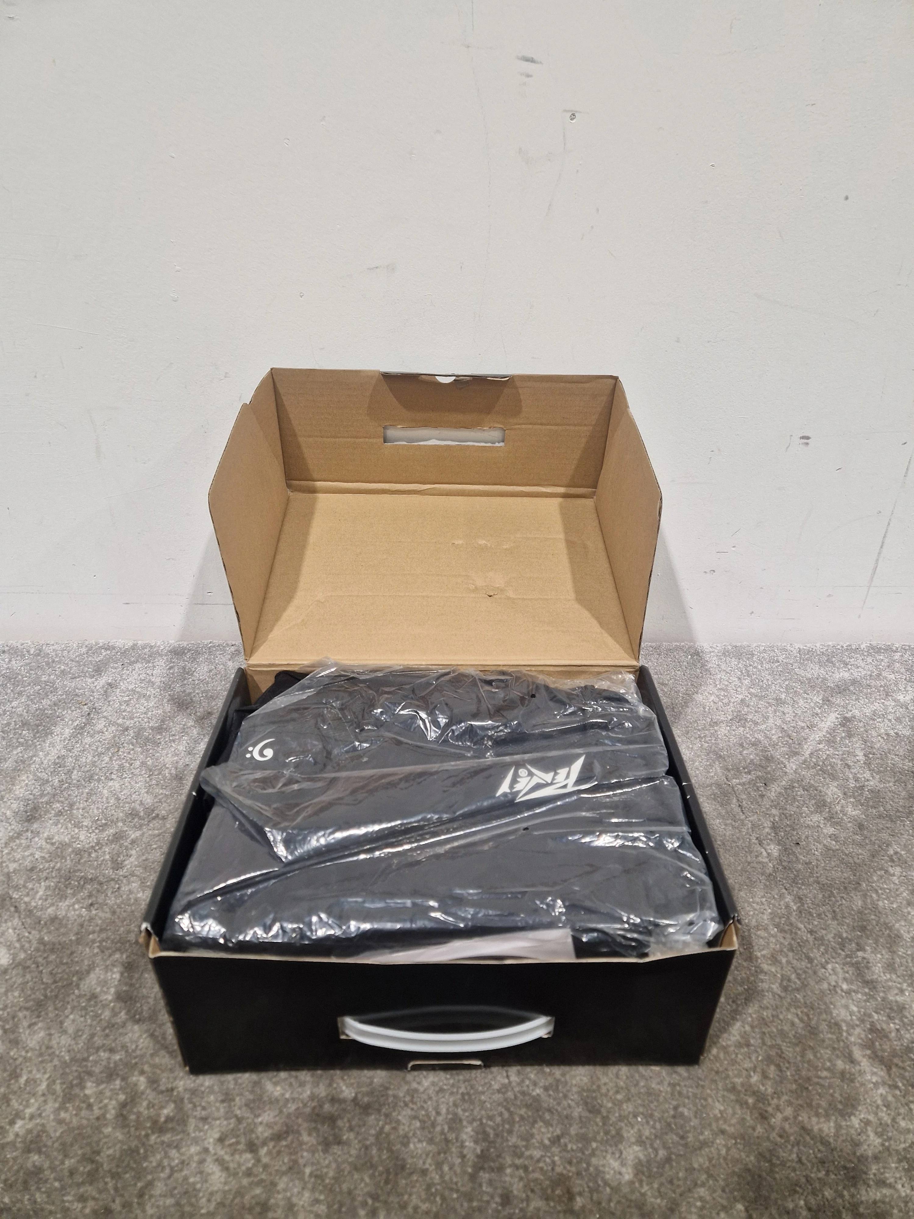 Peavey MiniMAX Amplifier - 500W Power - Excellent w/ Original Box & Power Cable - Image 13