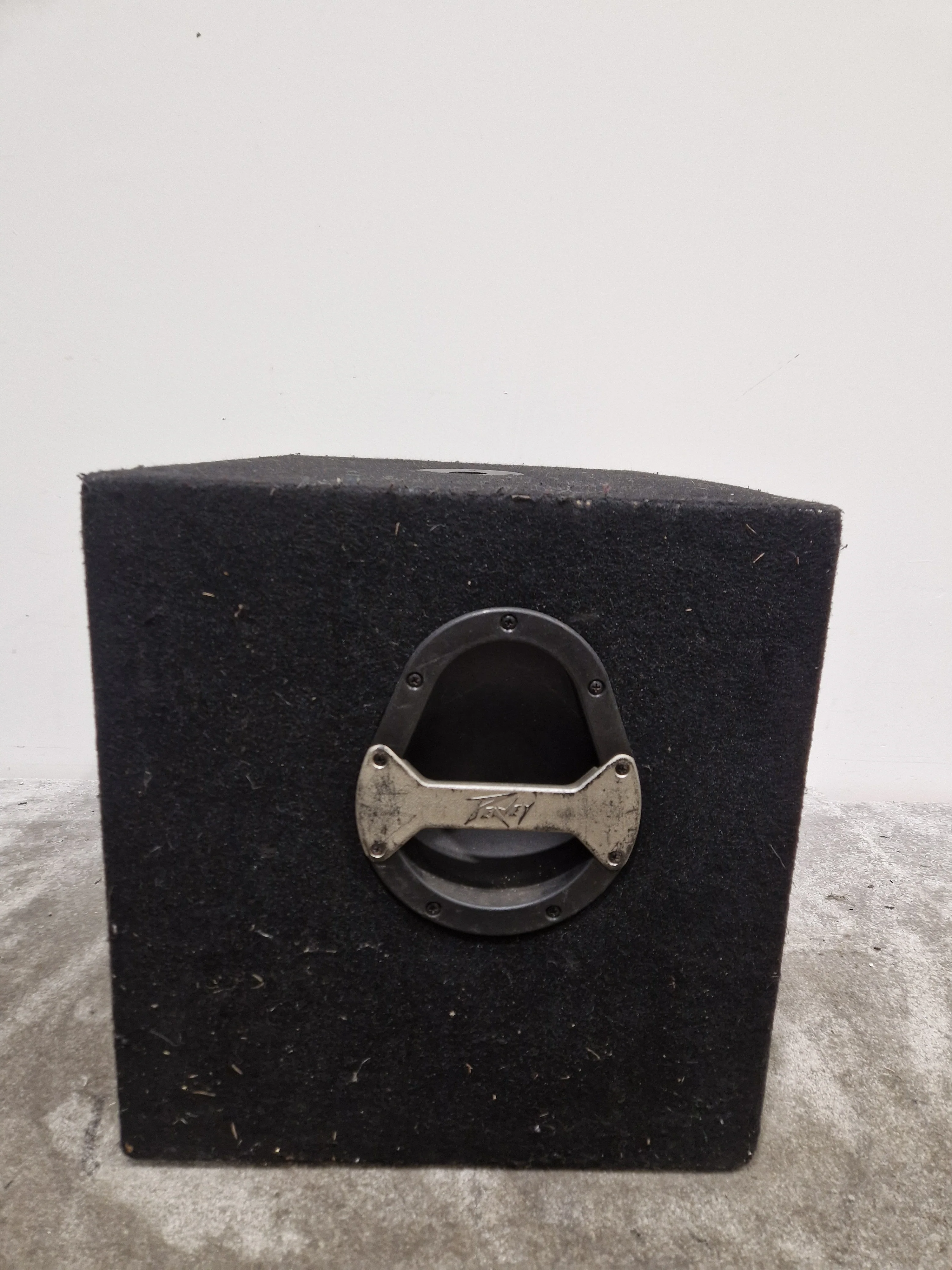 Peavey Pro-Sub Bass Speakers - Black – Subwoofer - Spares or Repair - Image 2