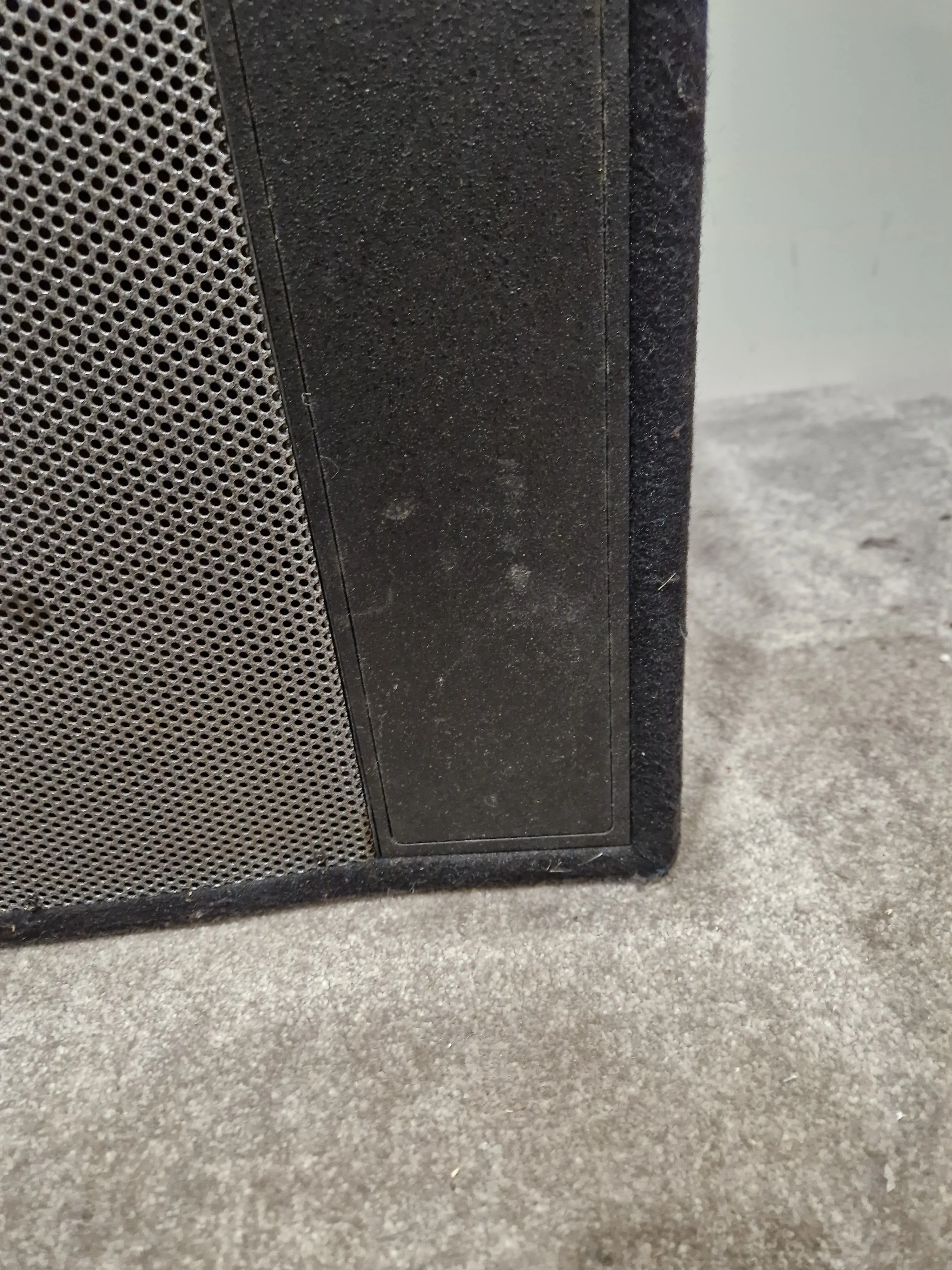 Peavey Pro-Sub Bass Speakers - Black – Subwoofer - Spares or Repair - Image 5